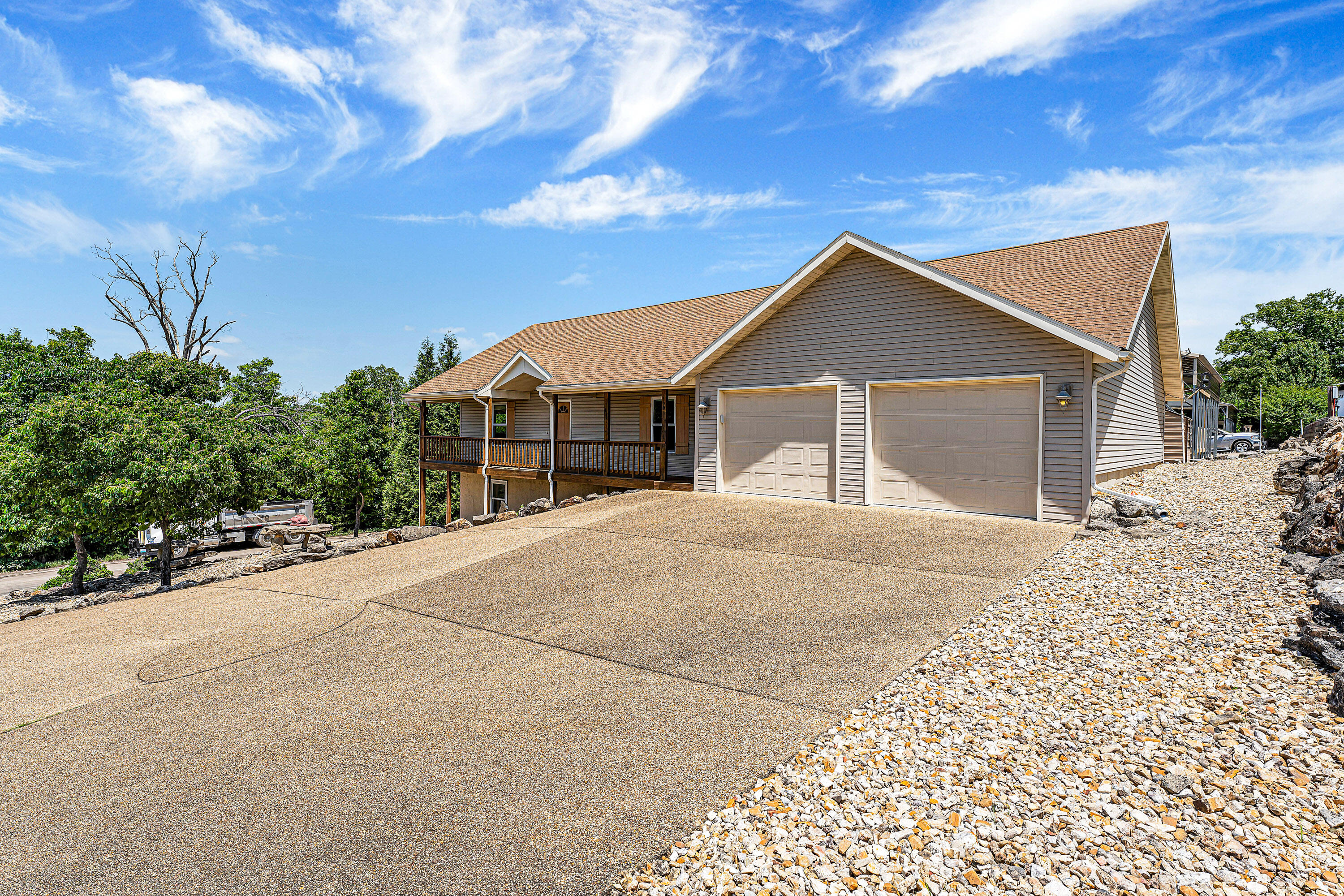 160 Hill Drive Property Photo 32