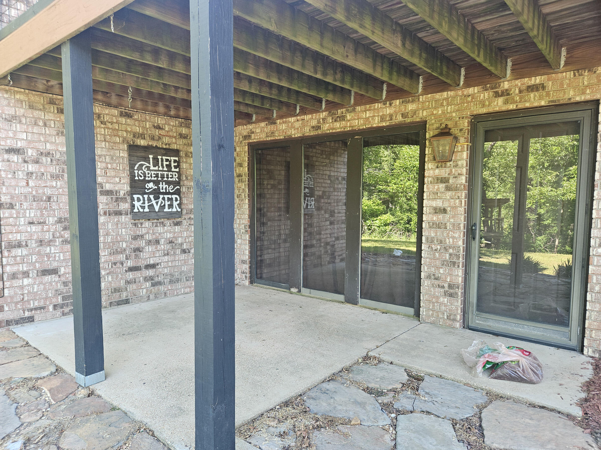 6689 Douglas Road Property Photo 9