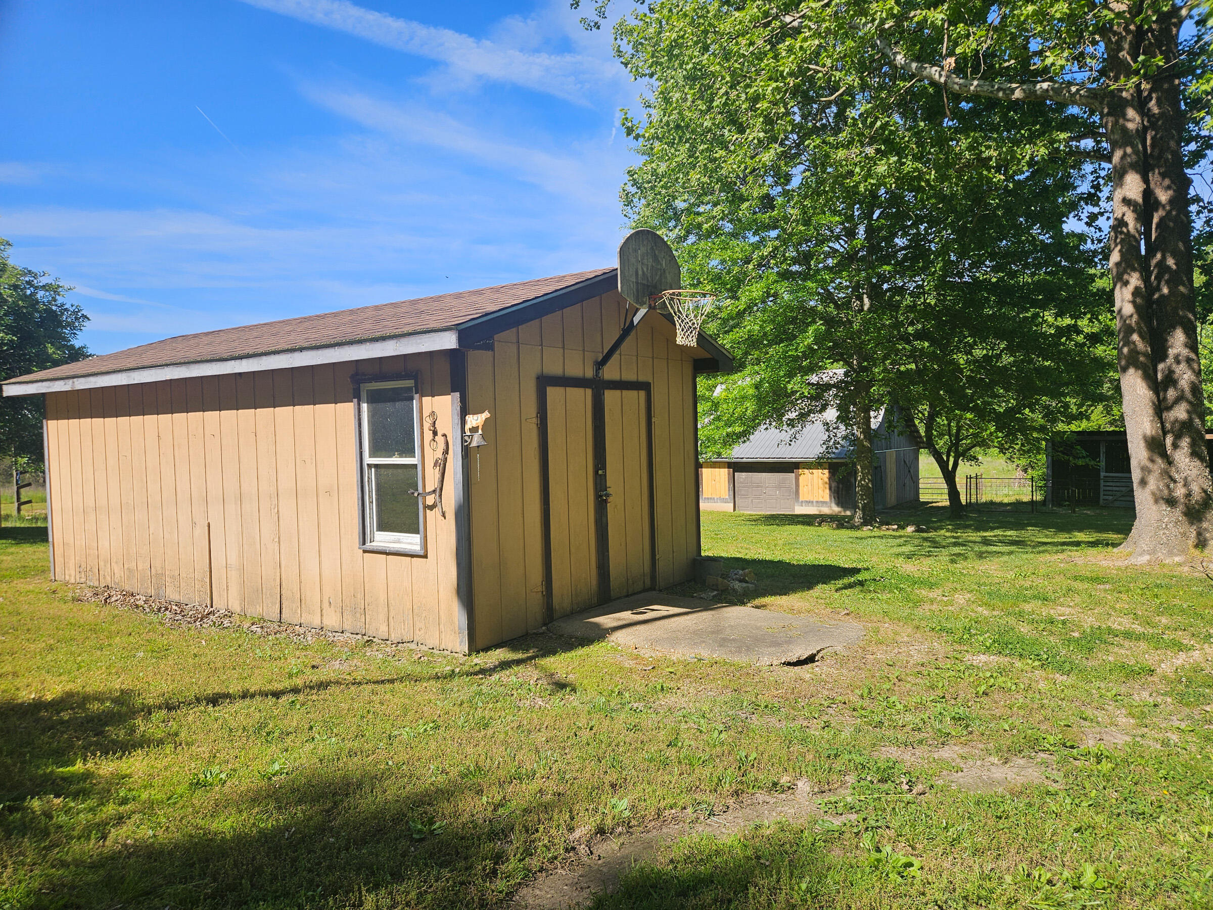 6689 Douglas Road Property Photo 15