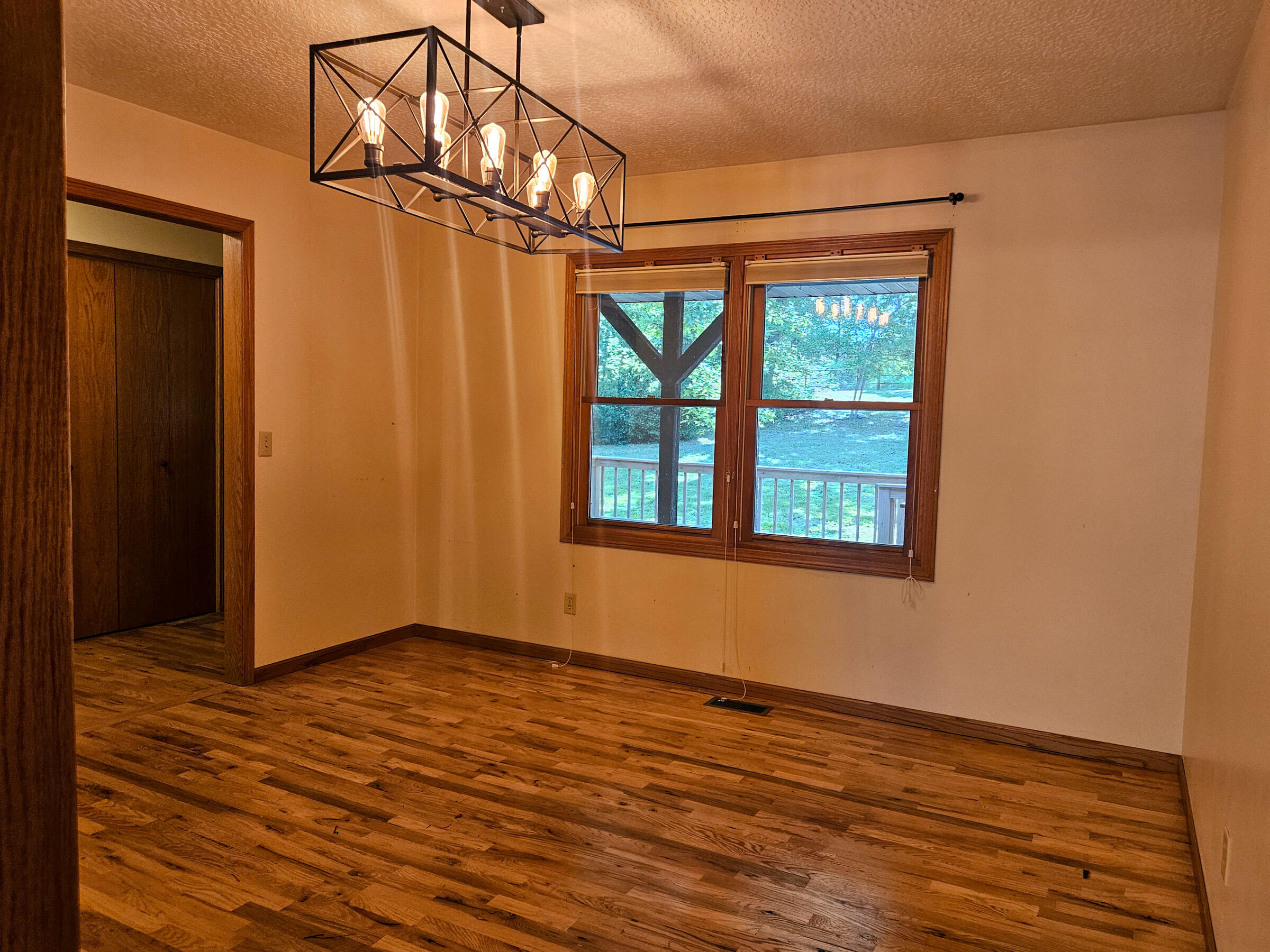 6689 Douglas Road Property Photo 34