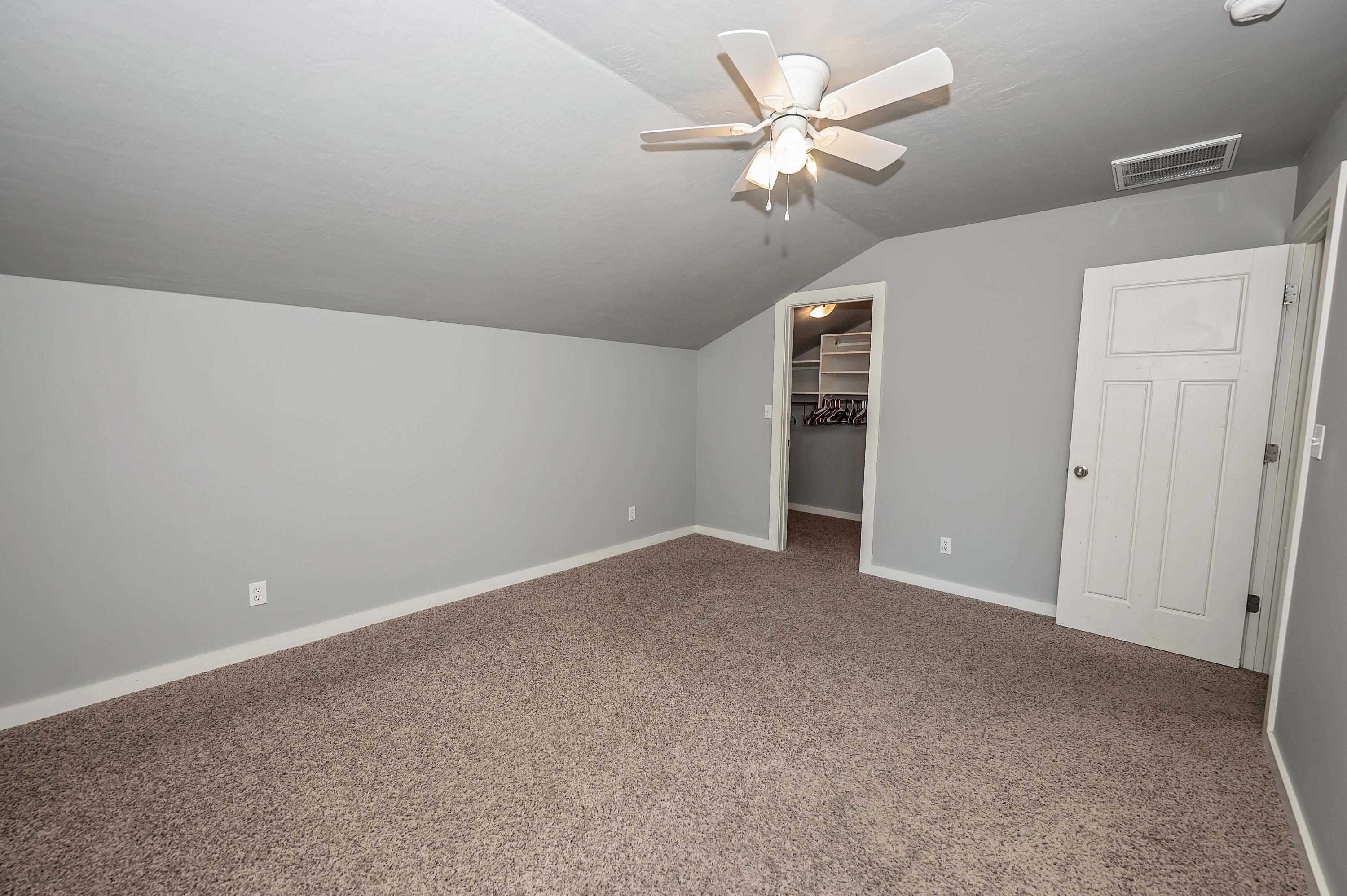 936 South Weller Avenue Property Photo 78
