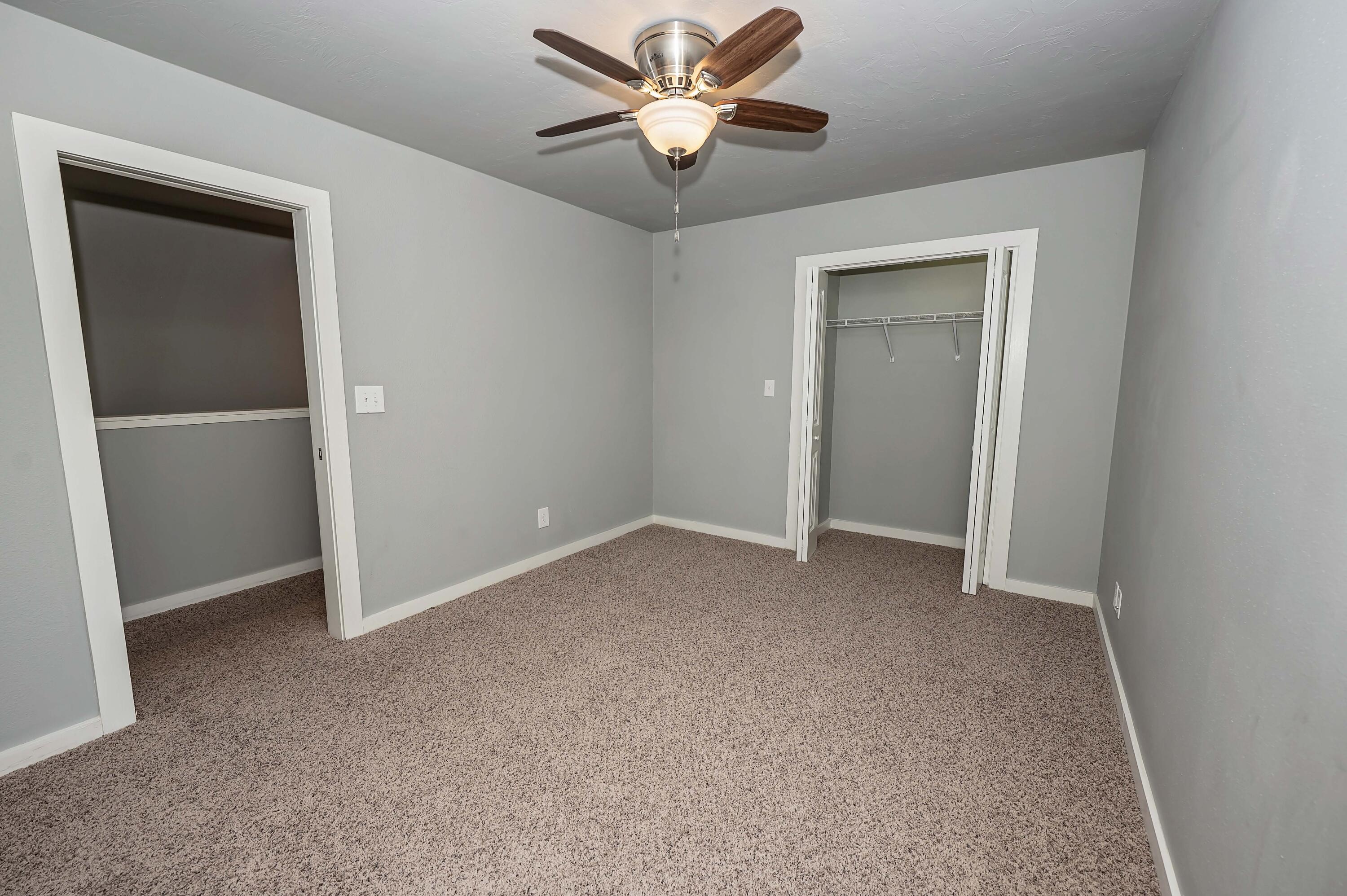 936 South Weller Avenue Property Photo 81