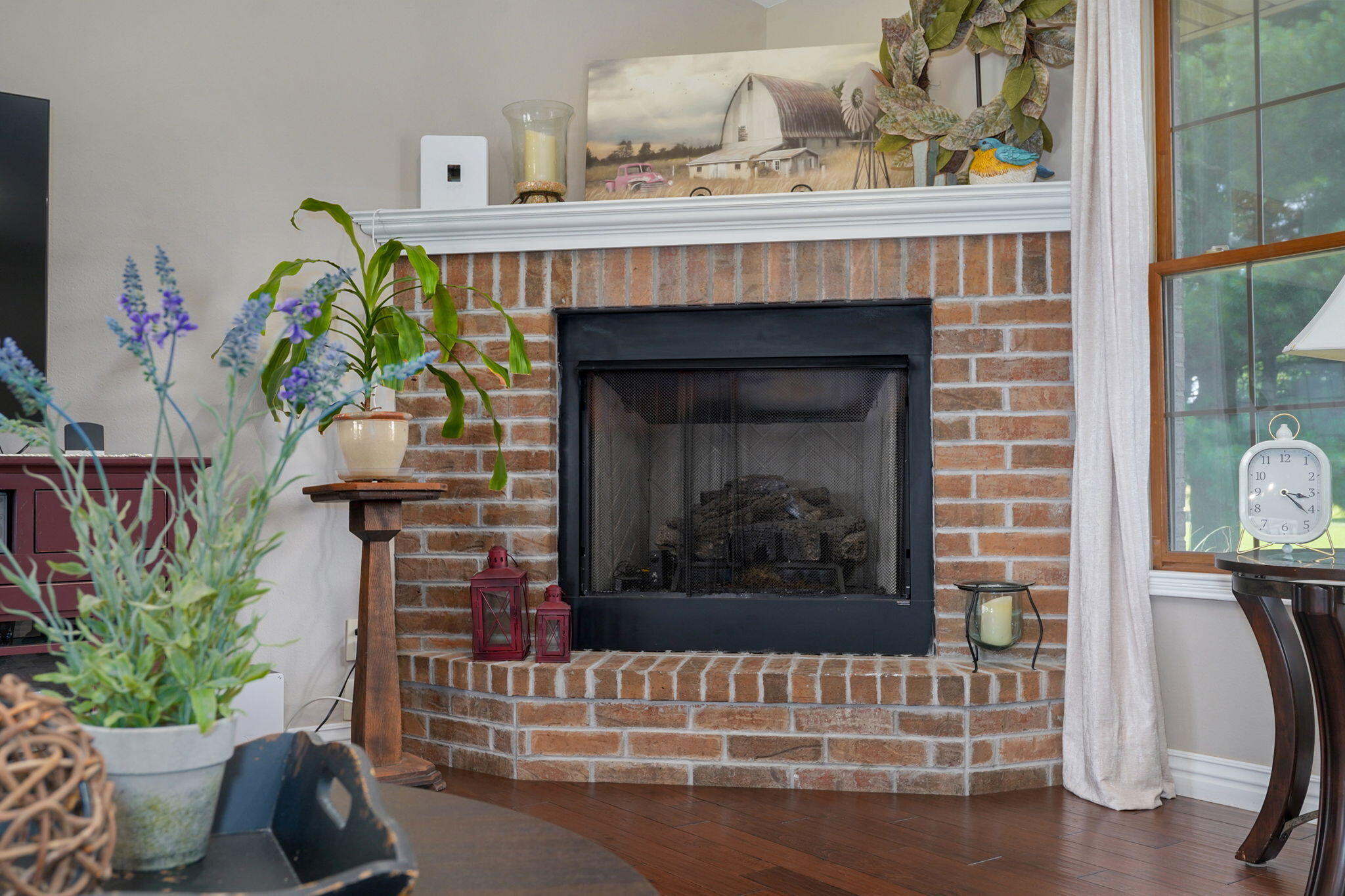 8933 West Farm Road 60 Property Photo 6