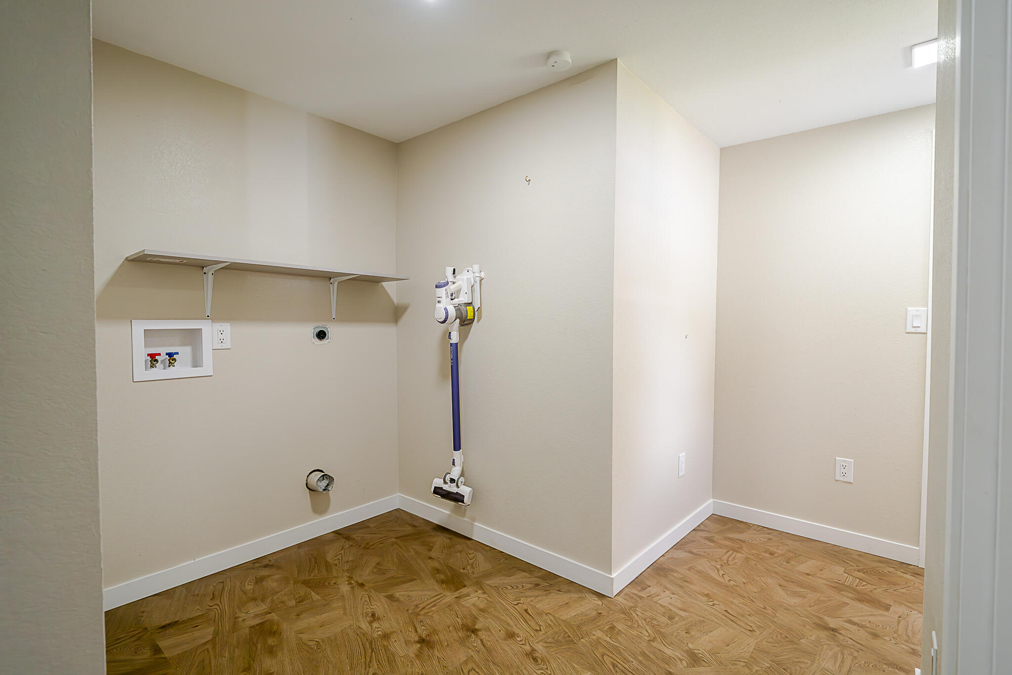 316 East Washington Street Property Photo 15