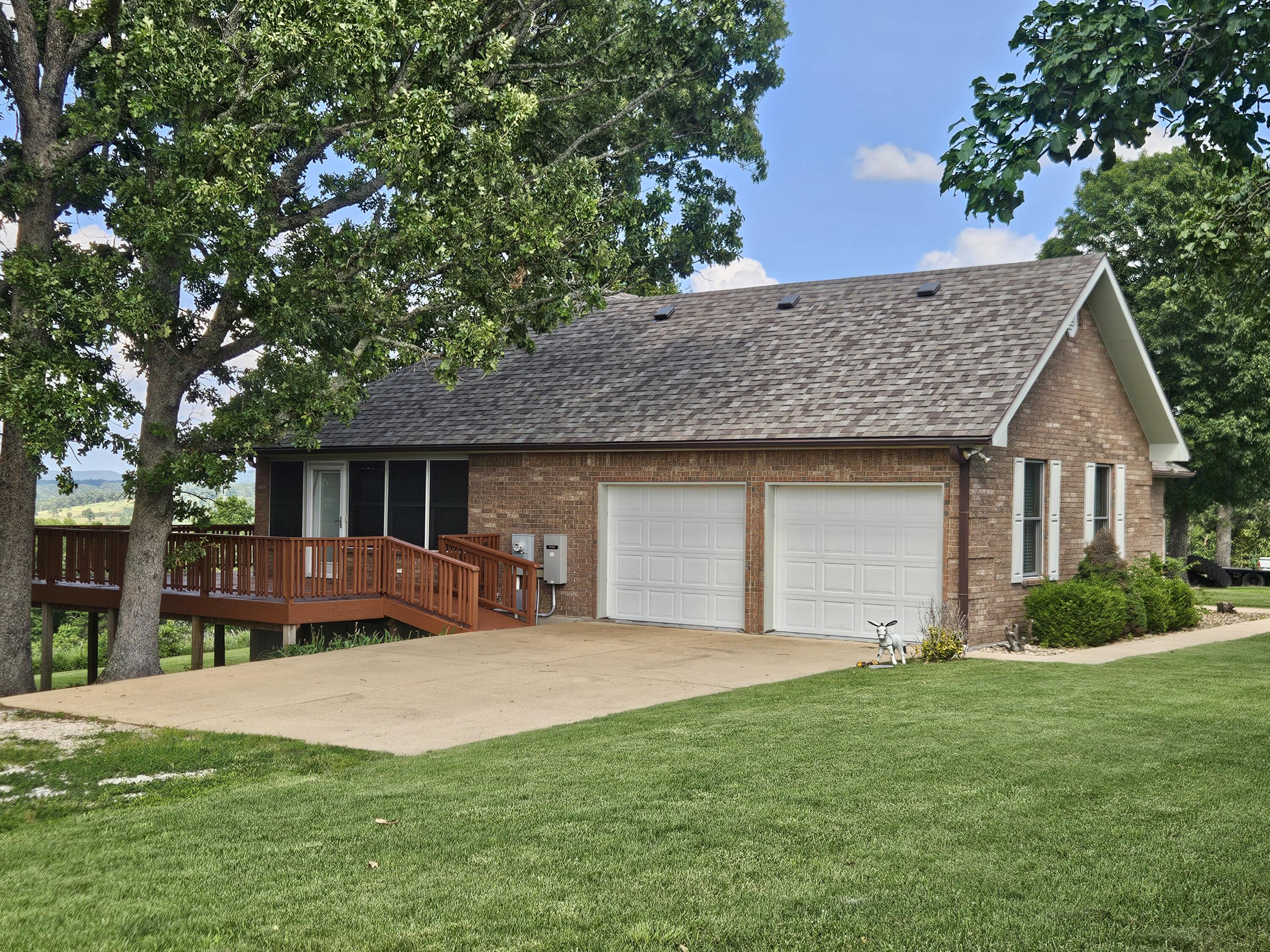 123 Sparkle Drive Property Photo 6