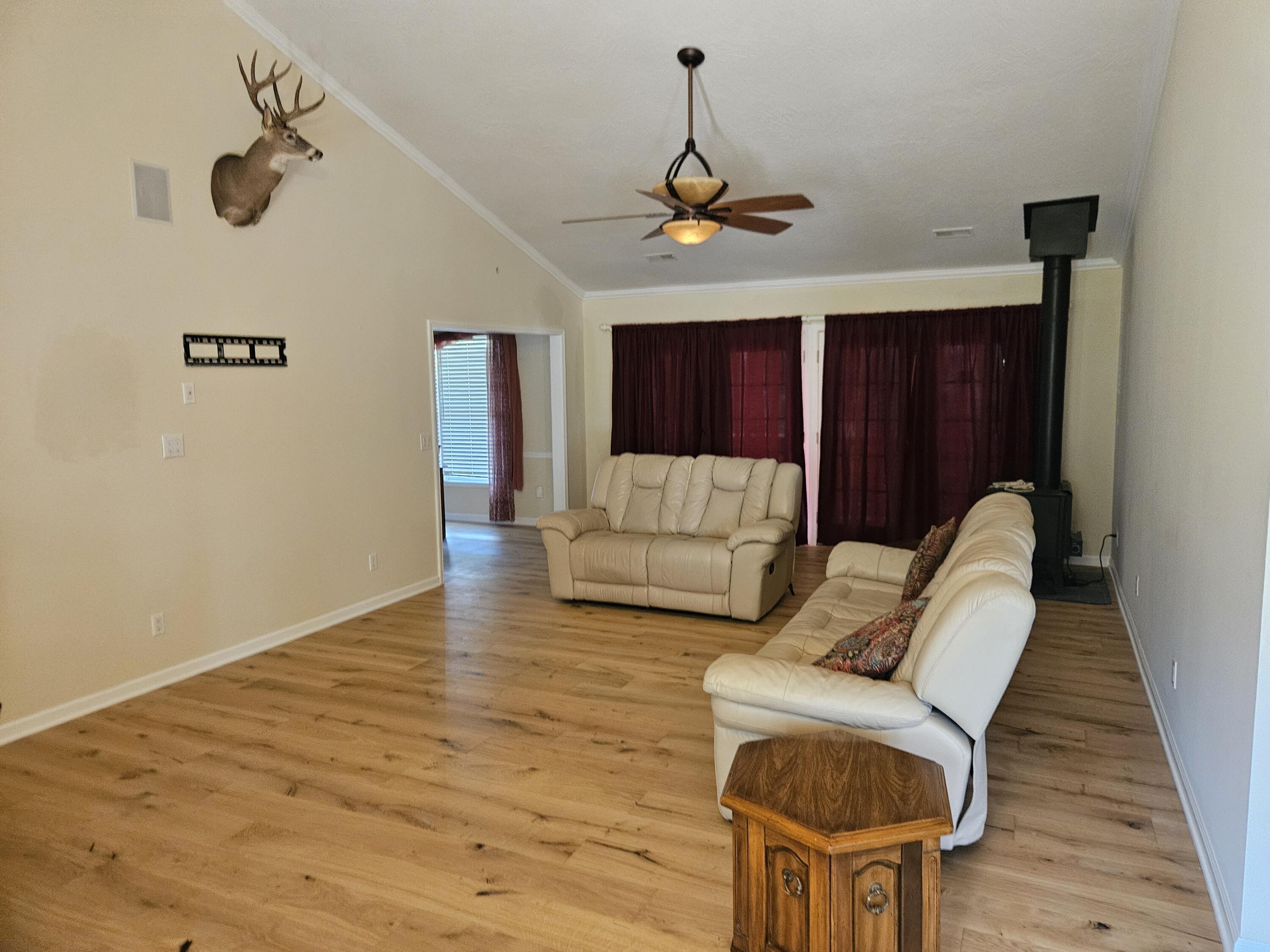 123 Sparkle Drive Property Photo 15