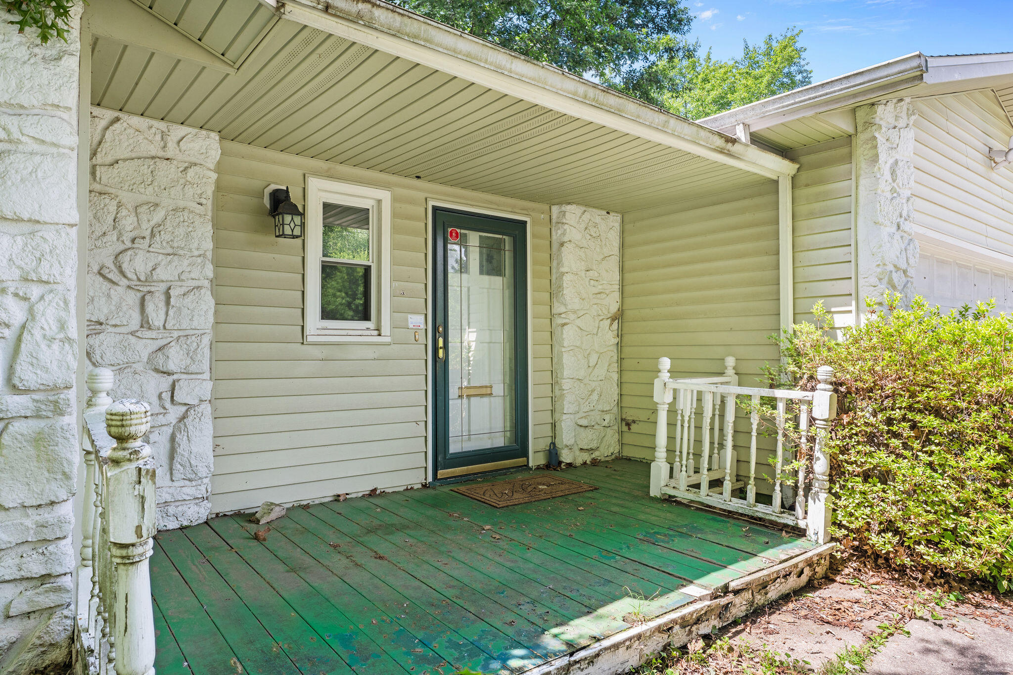 3012 West Countryside Drive Property Photo 5