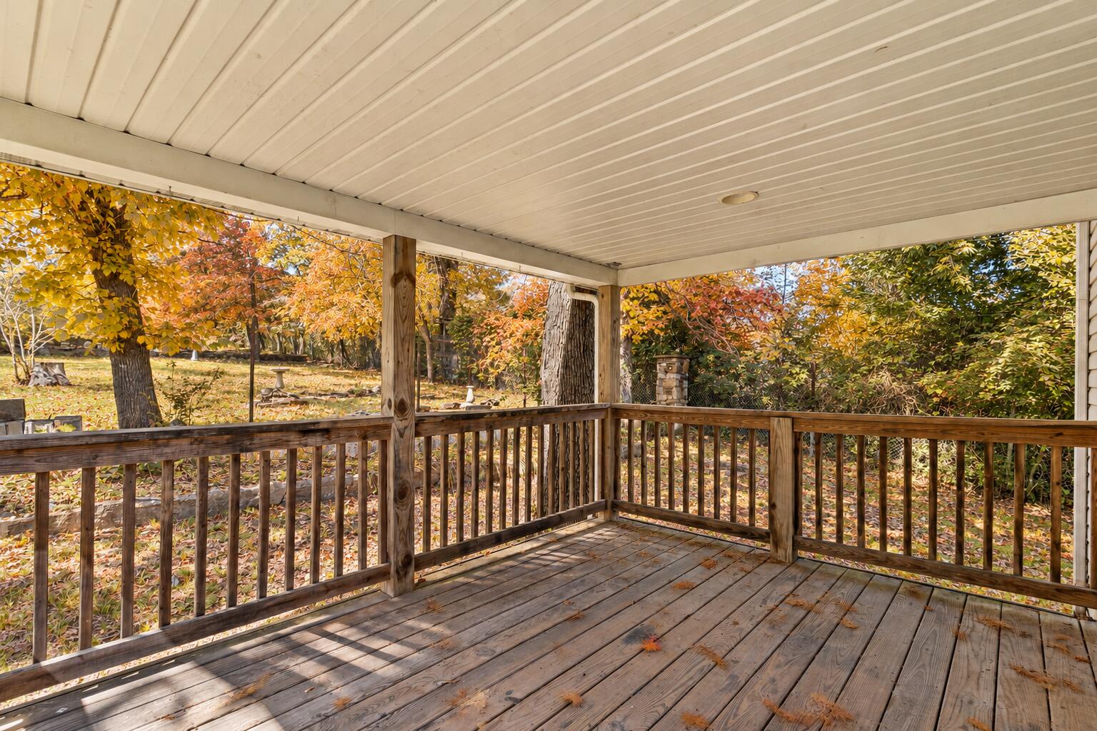 212 Candlestick Road Property Photo 3