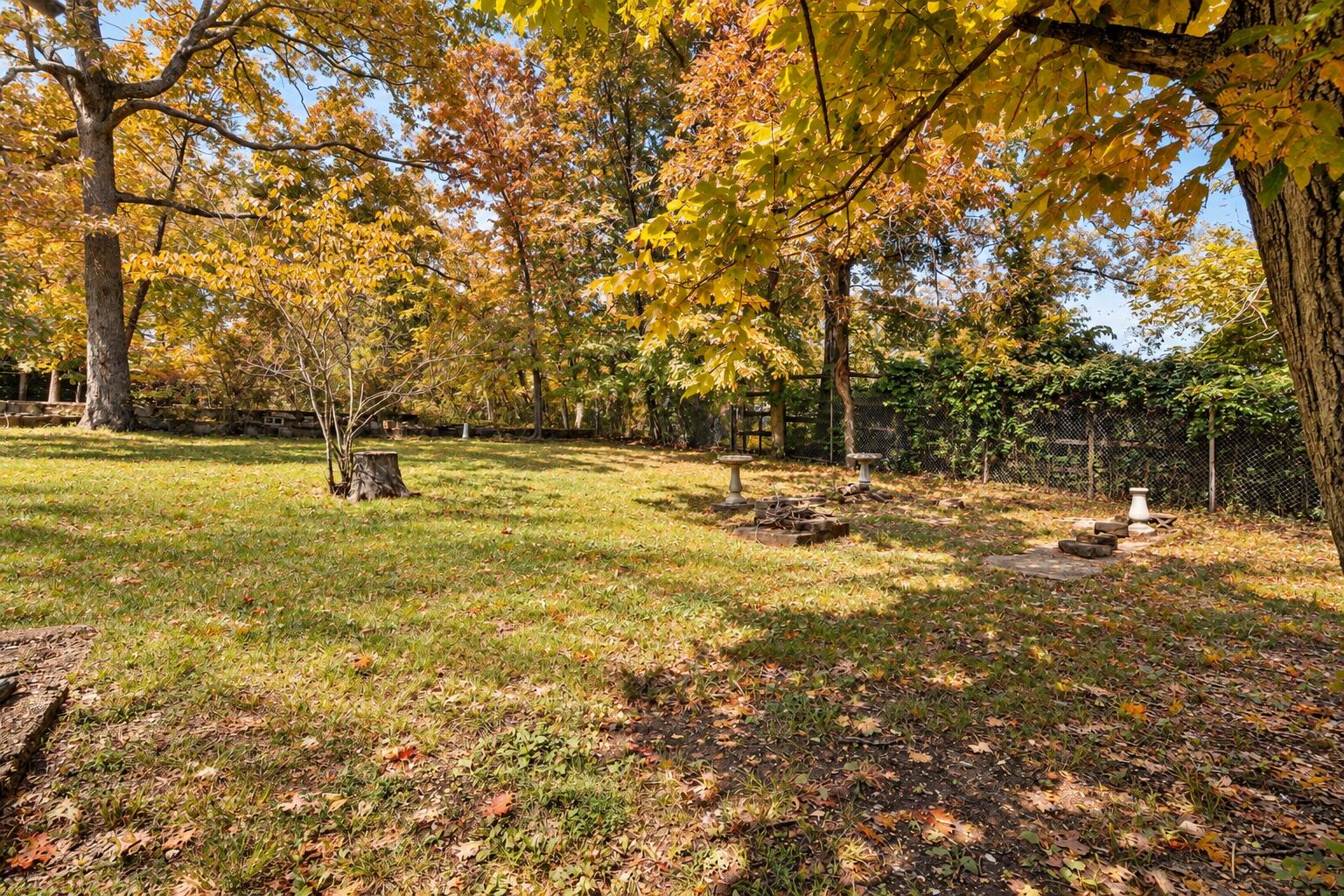 212 Candlestick Road Property Photo 4