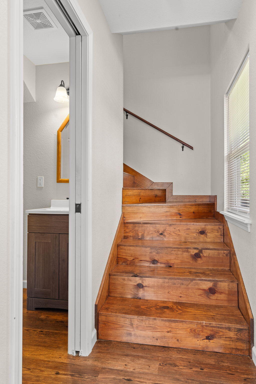 212 Candlestick Road Property Photo 25