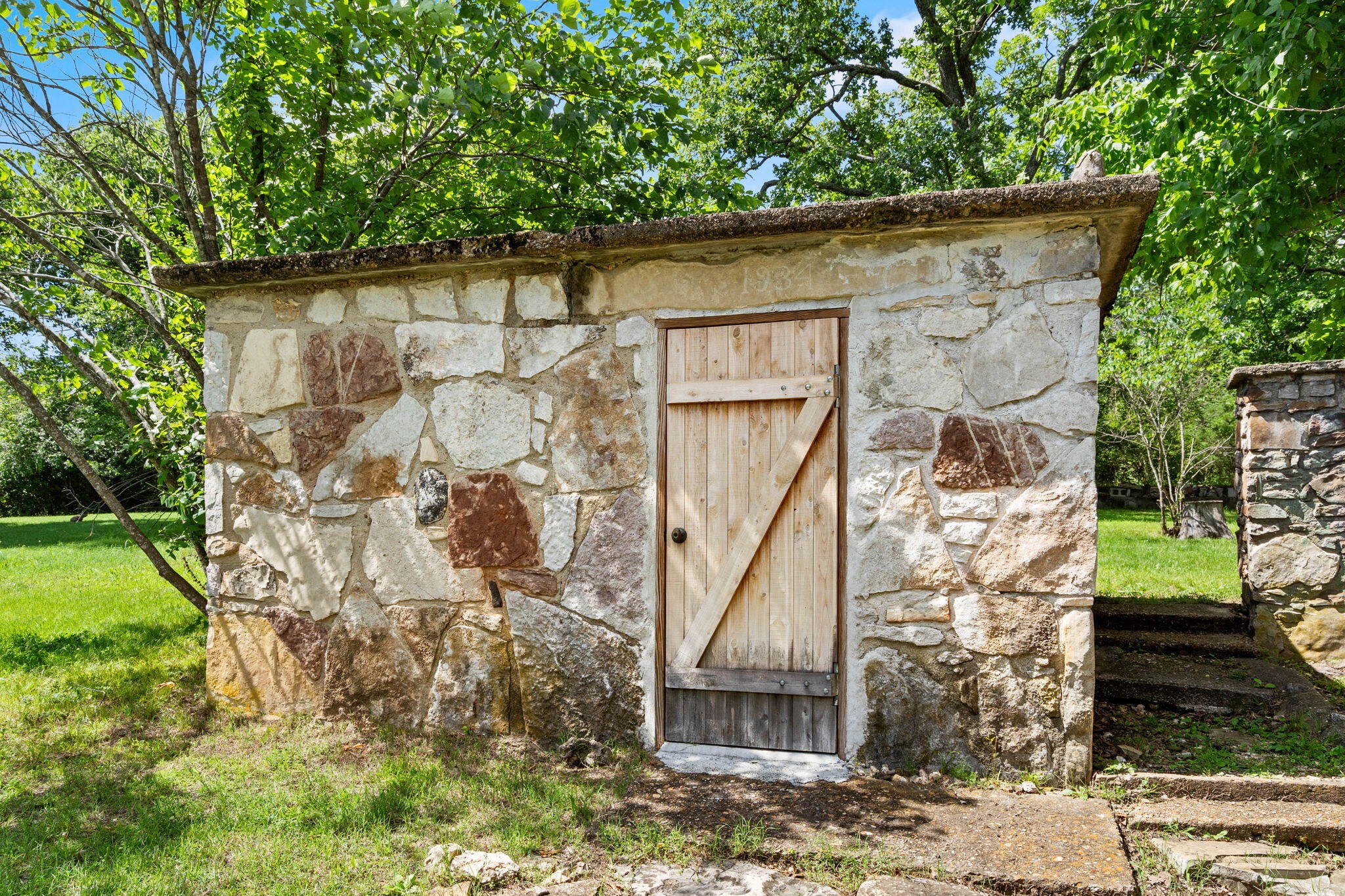 212 Candlestick Road Property Photo 39
