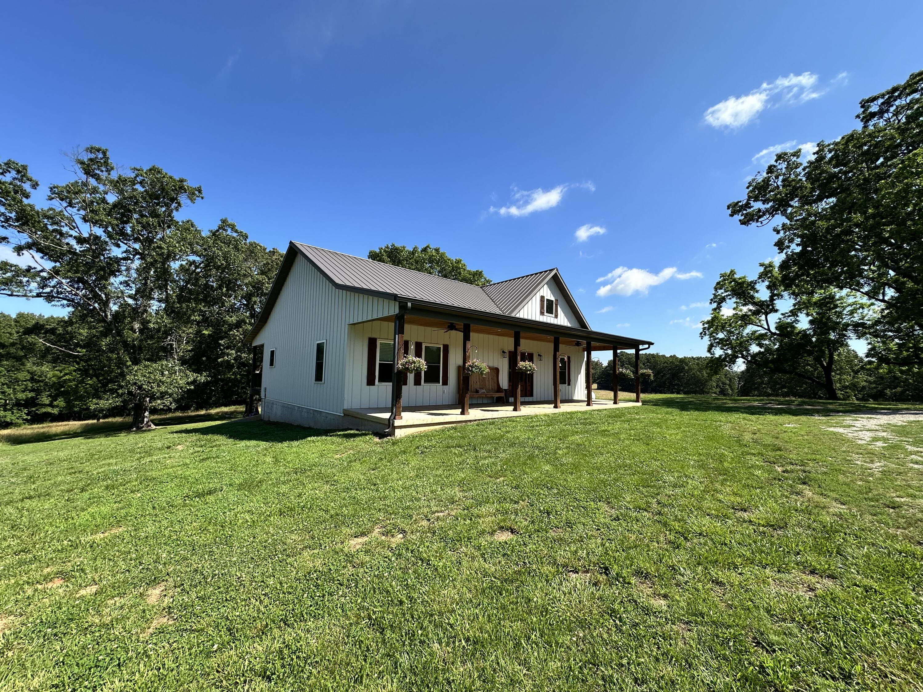 4471 County Road 323 Property Photo 5