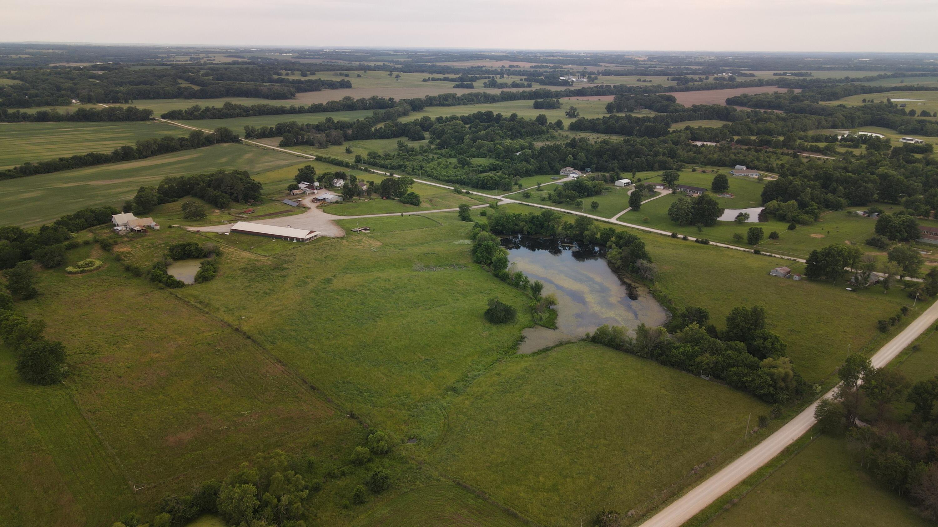 126 Southwest 400th Road Property Photo 6