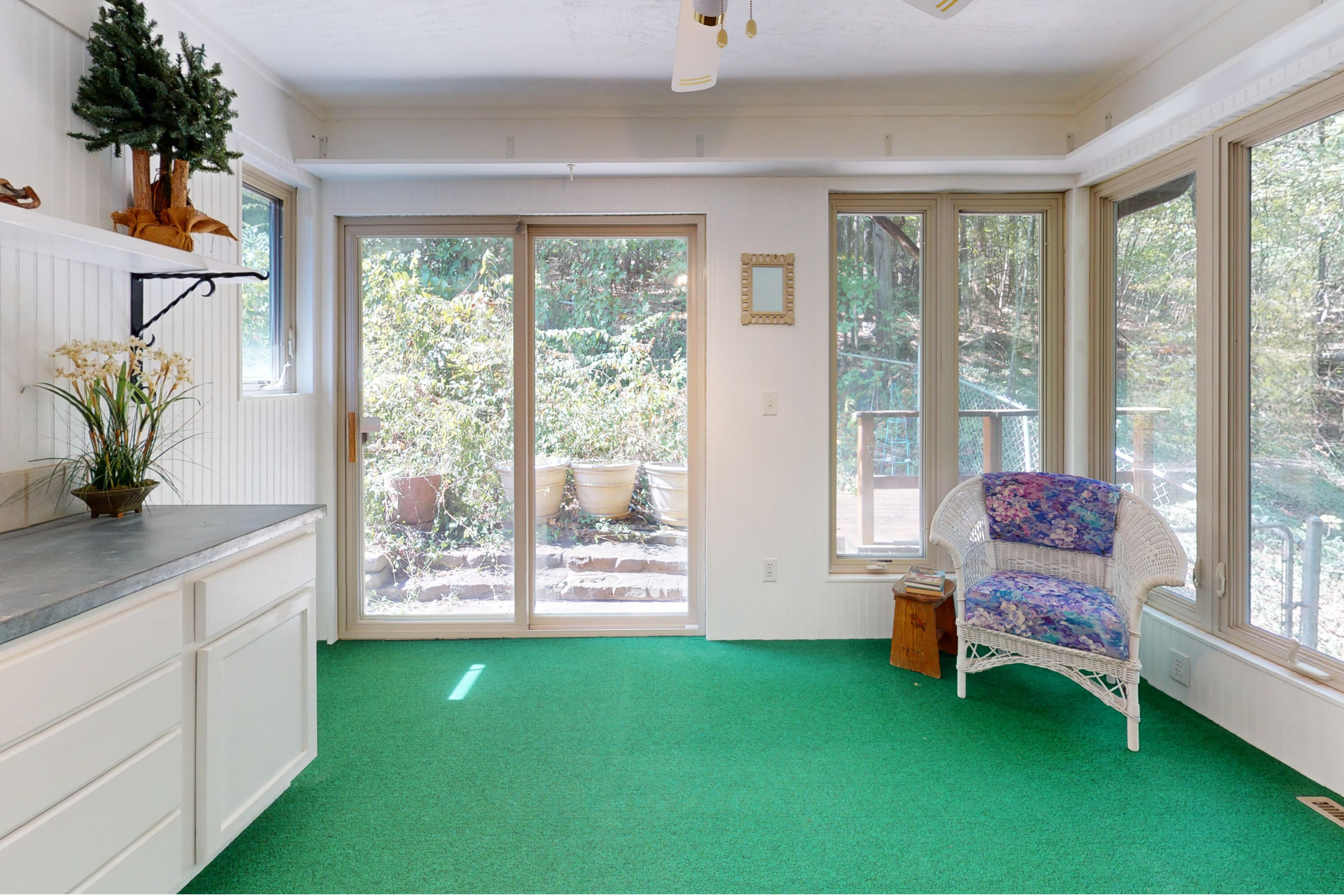 211 River Bend Road Property Photo 20