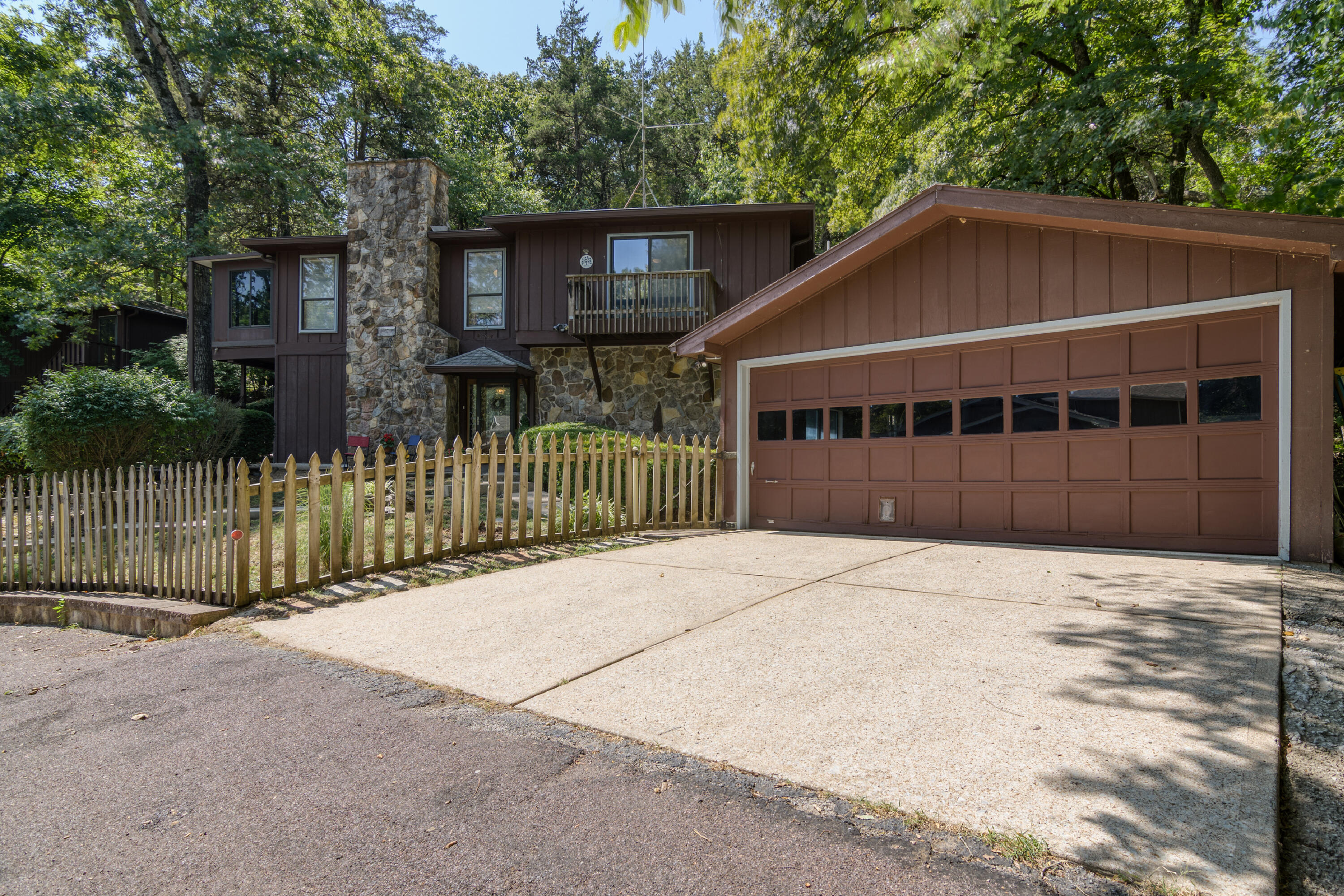 211 River Bend Road Property Photo 33