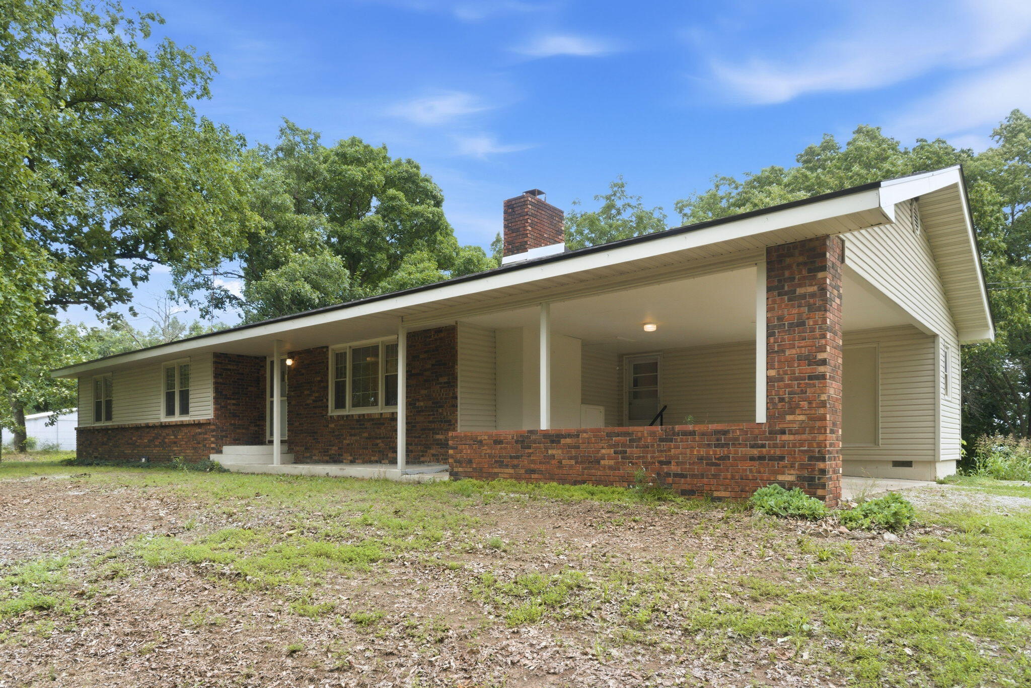 18555 State Highway 32 Property Photo 4