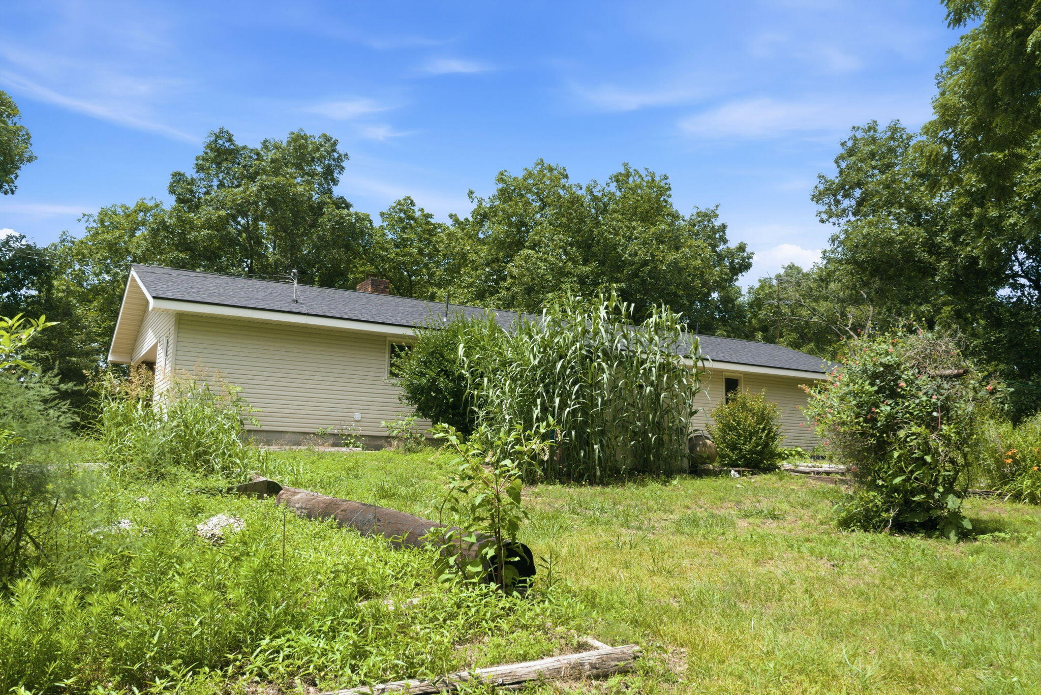 18555 State Highway 32 Property Photo 32