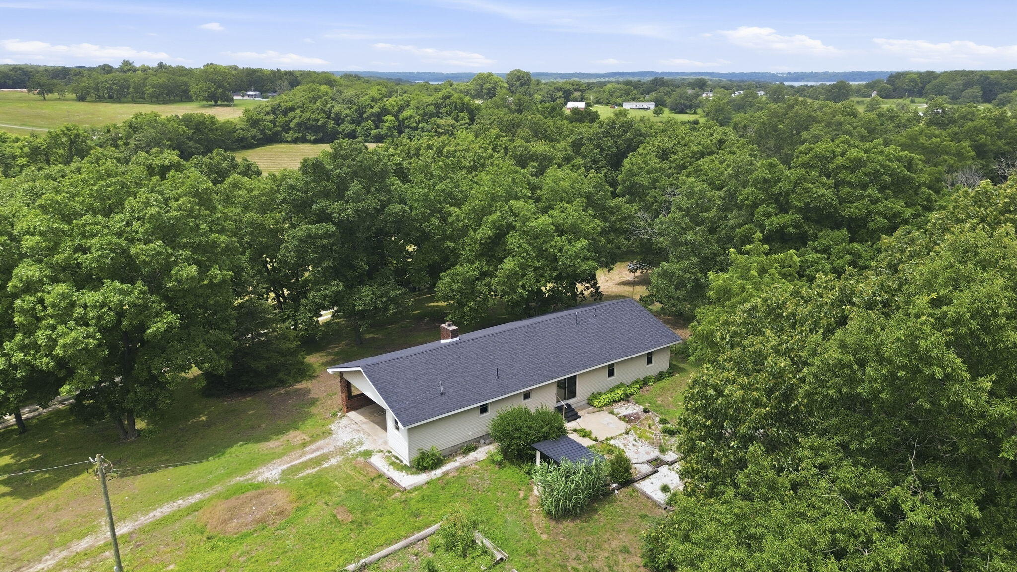 18555 State Highway 32 Property Photo 35