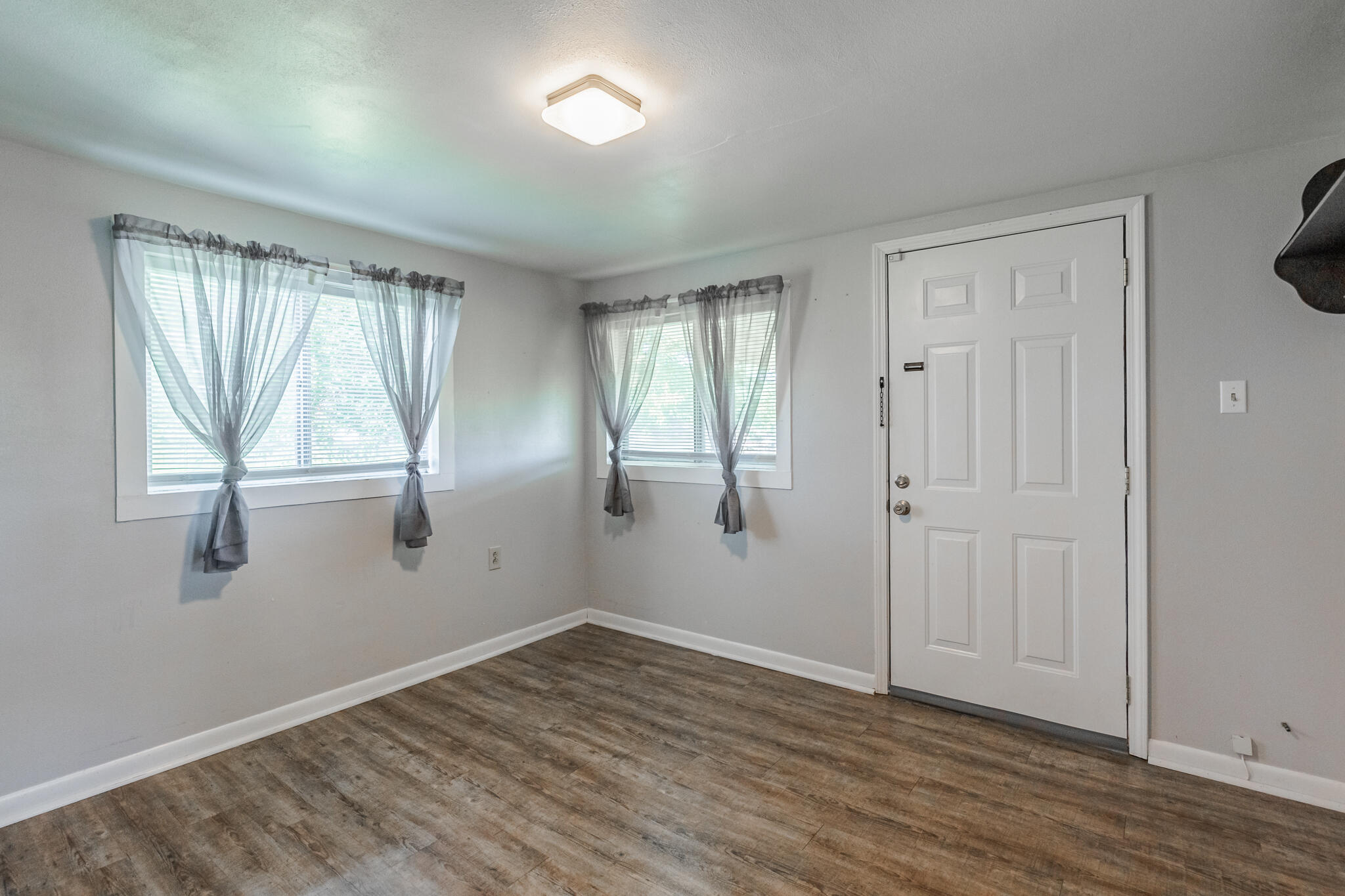 114 South Main Street Property Photo 26