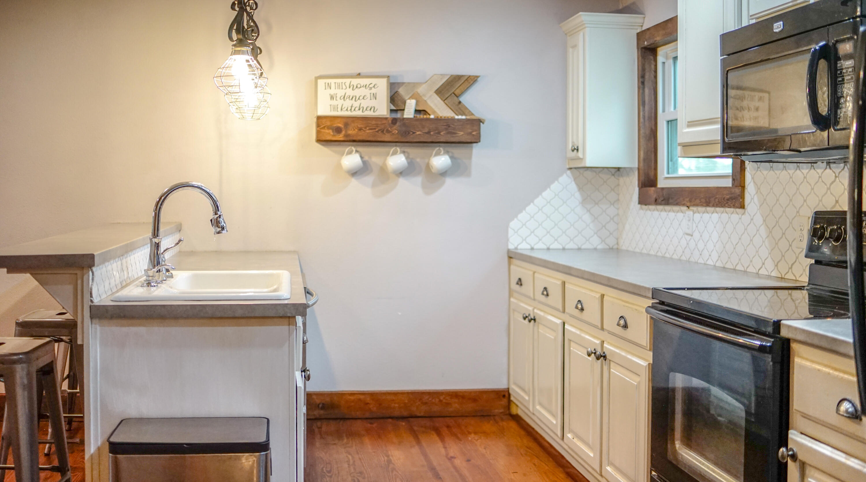 7081 State Road Y Property Photo 18