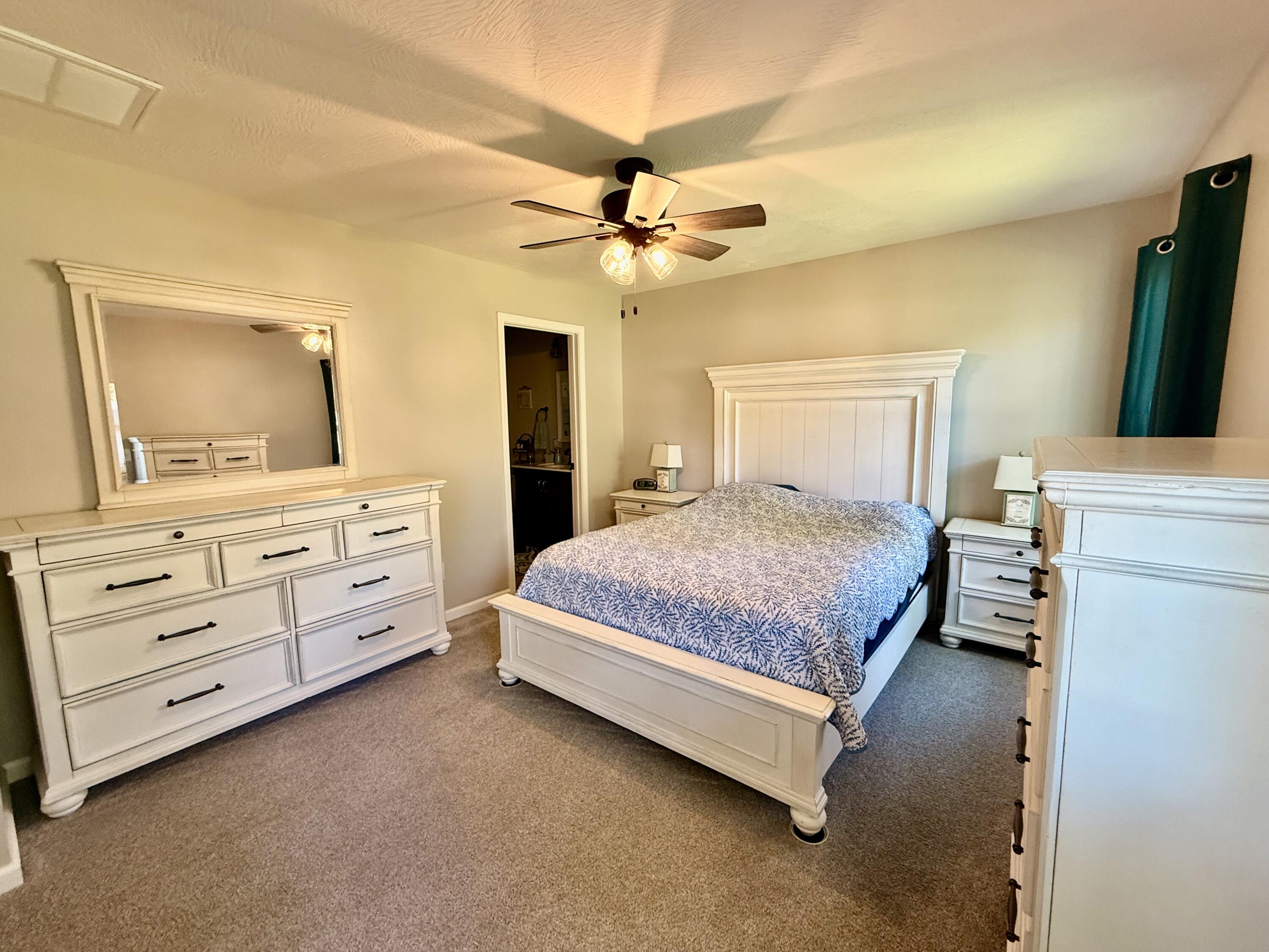 603 South High Street Property Photo 10