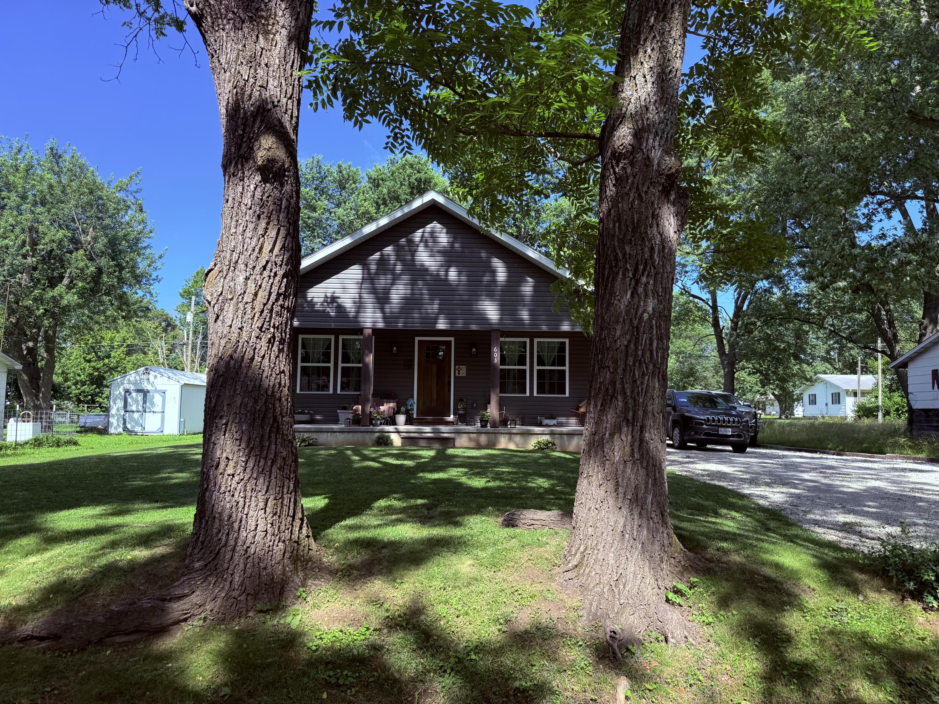 603 South High Street Property Photo 27