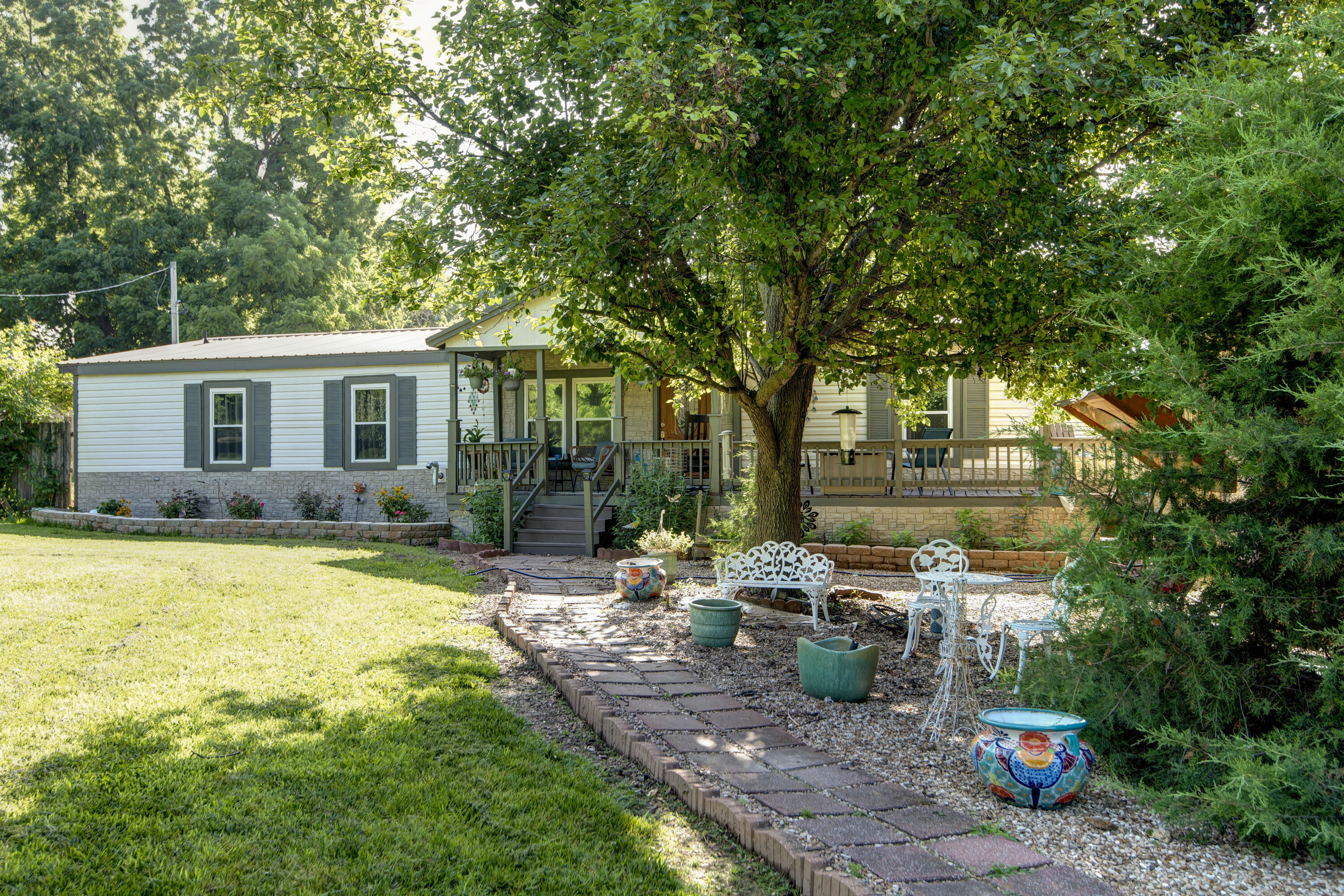 824 North Walnut Street Property Photo 1