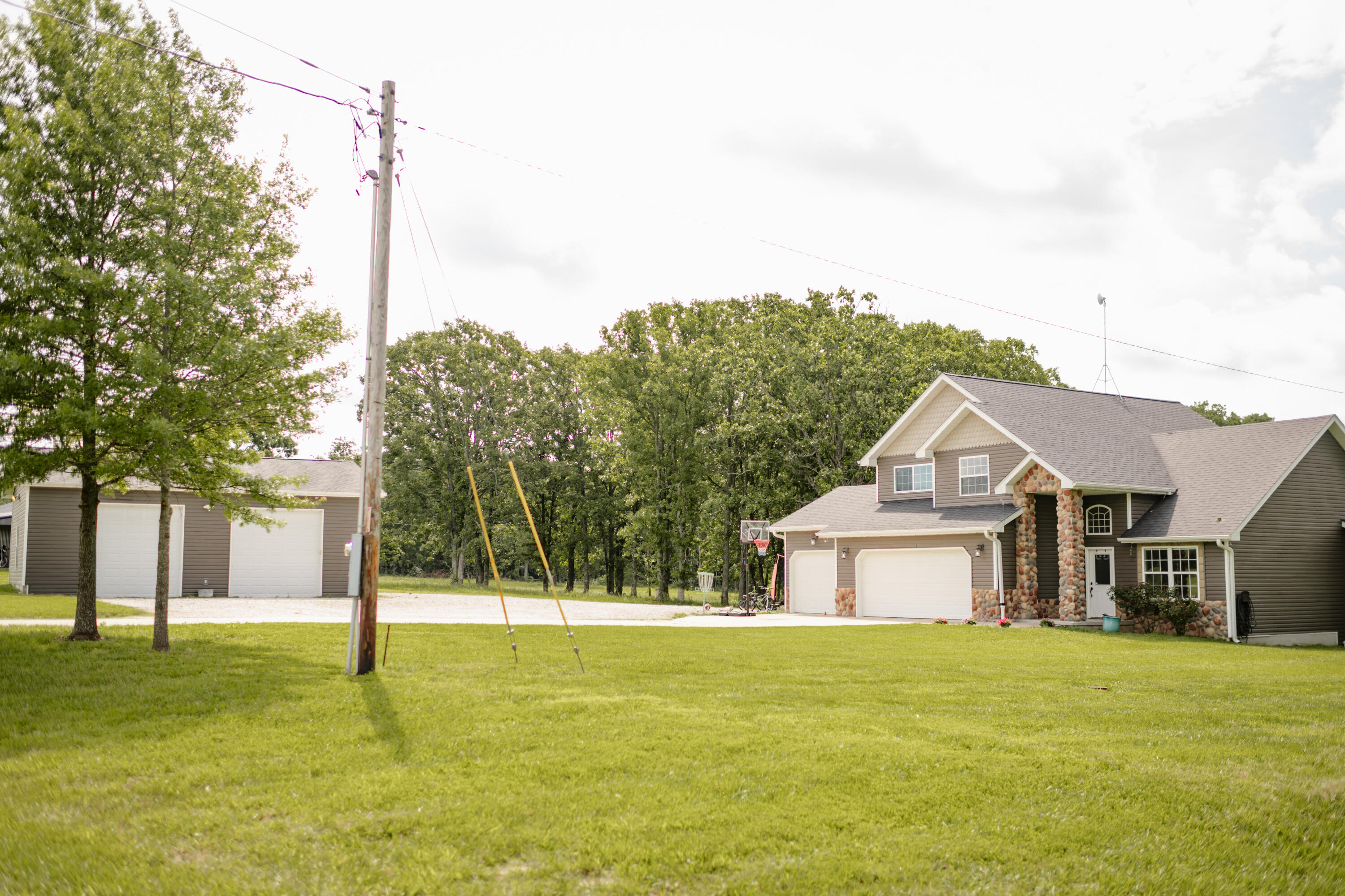 12048 State Highway 32 Property Photo 3