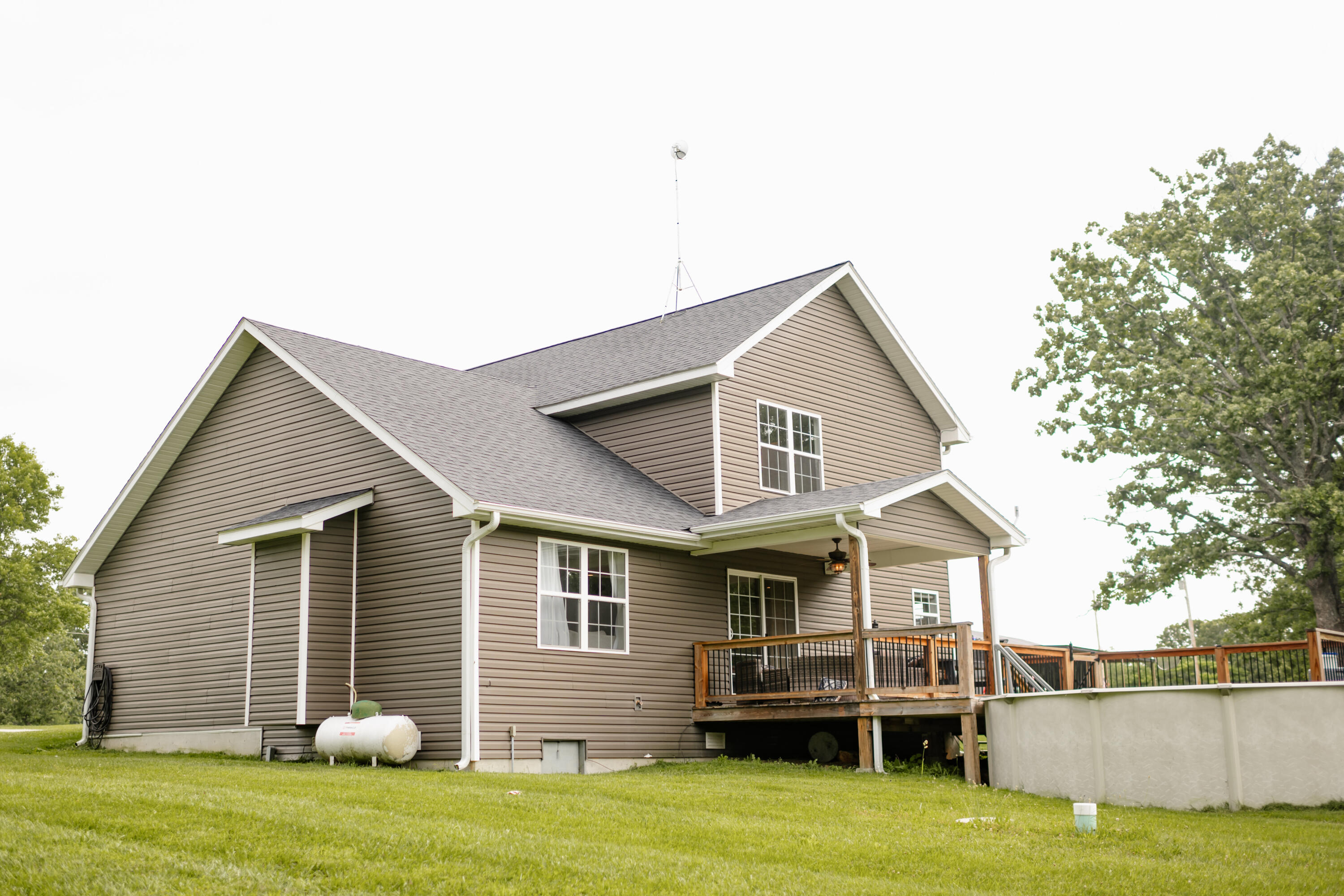 12048 State Highway 32 Property Photo 9