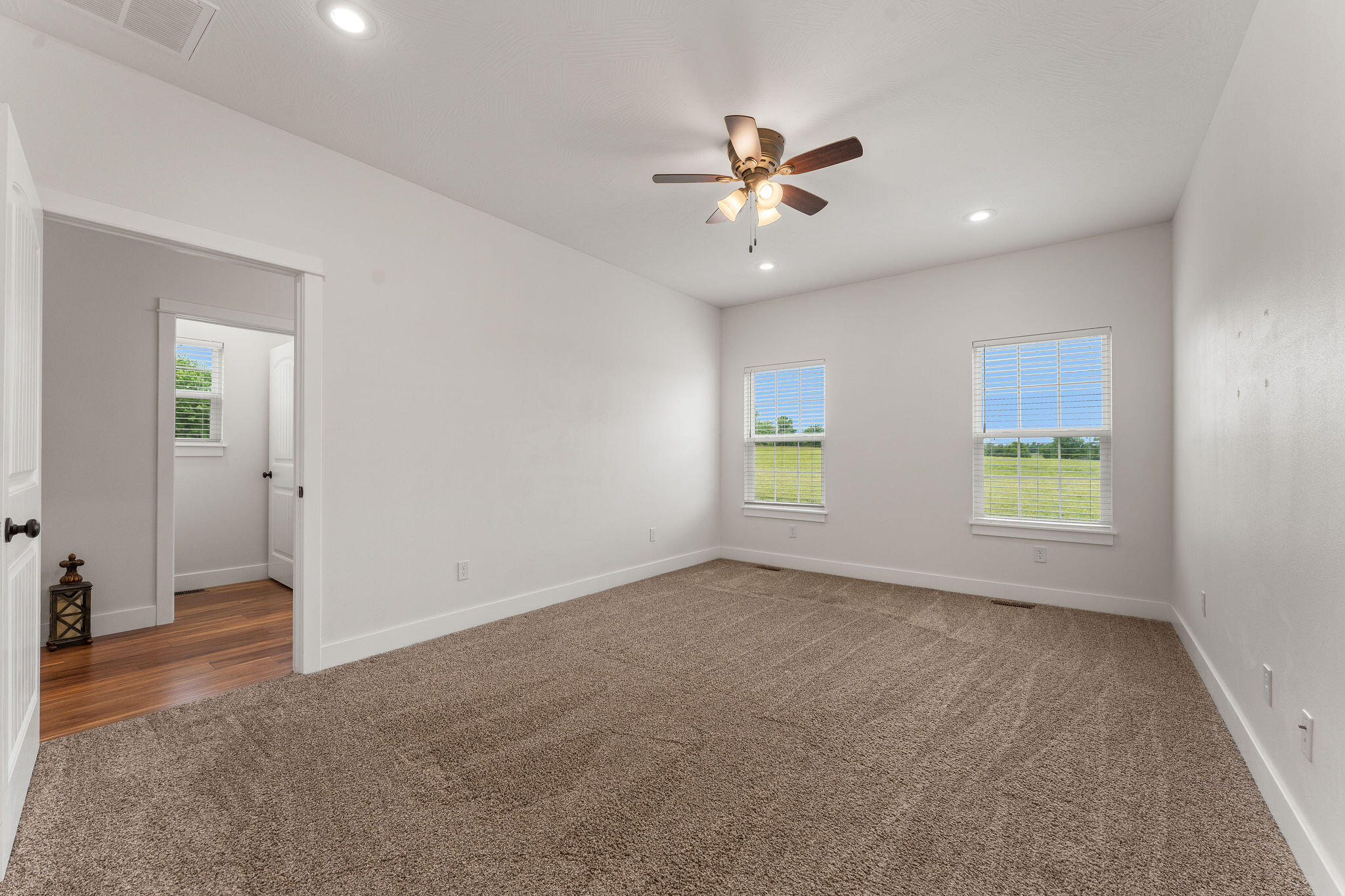 615 Terrill Road Property Photo 21
