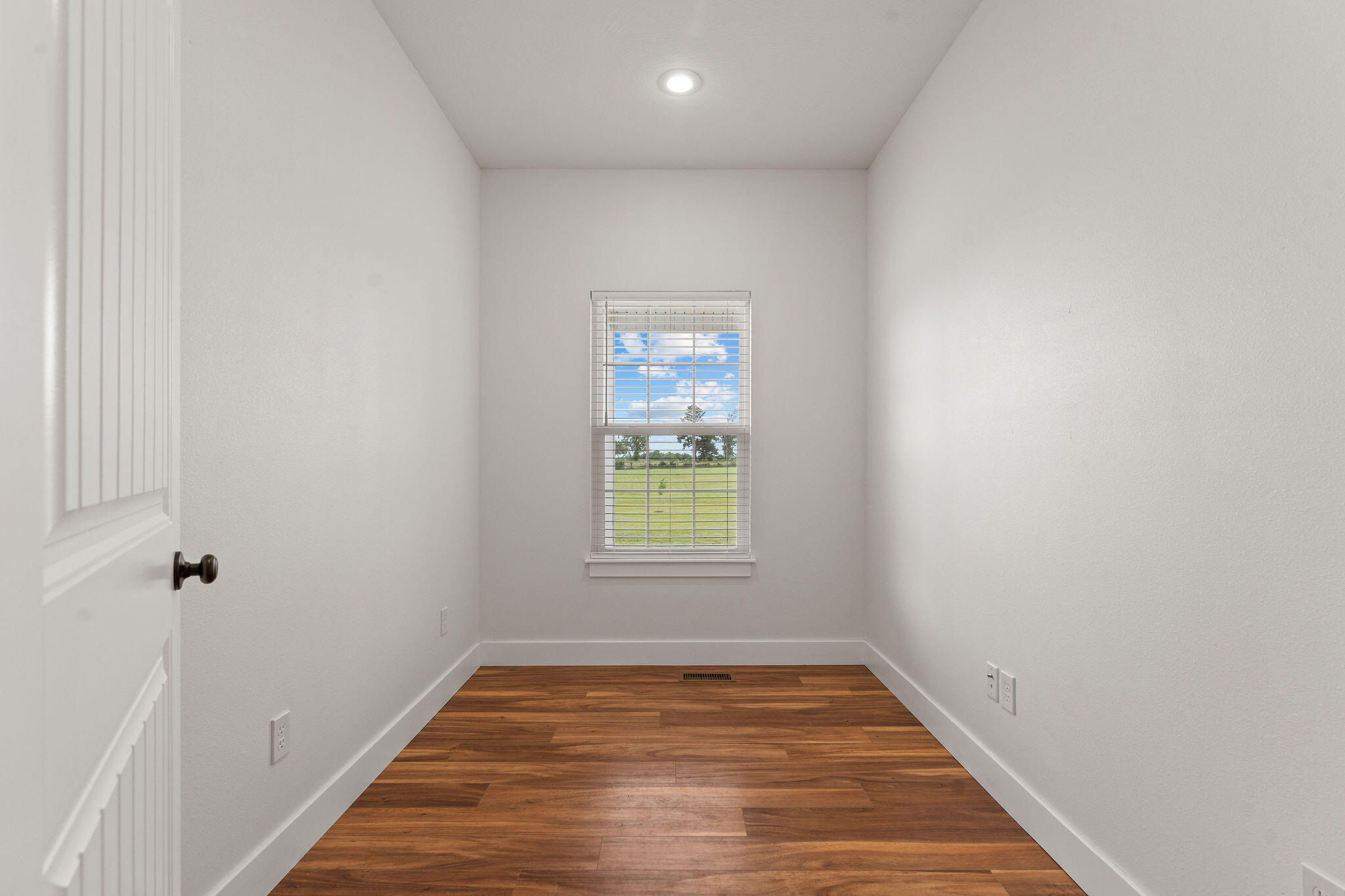 615 Terrill Road Property Photo 30