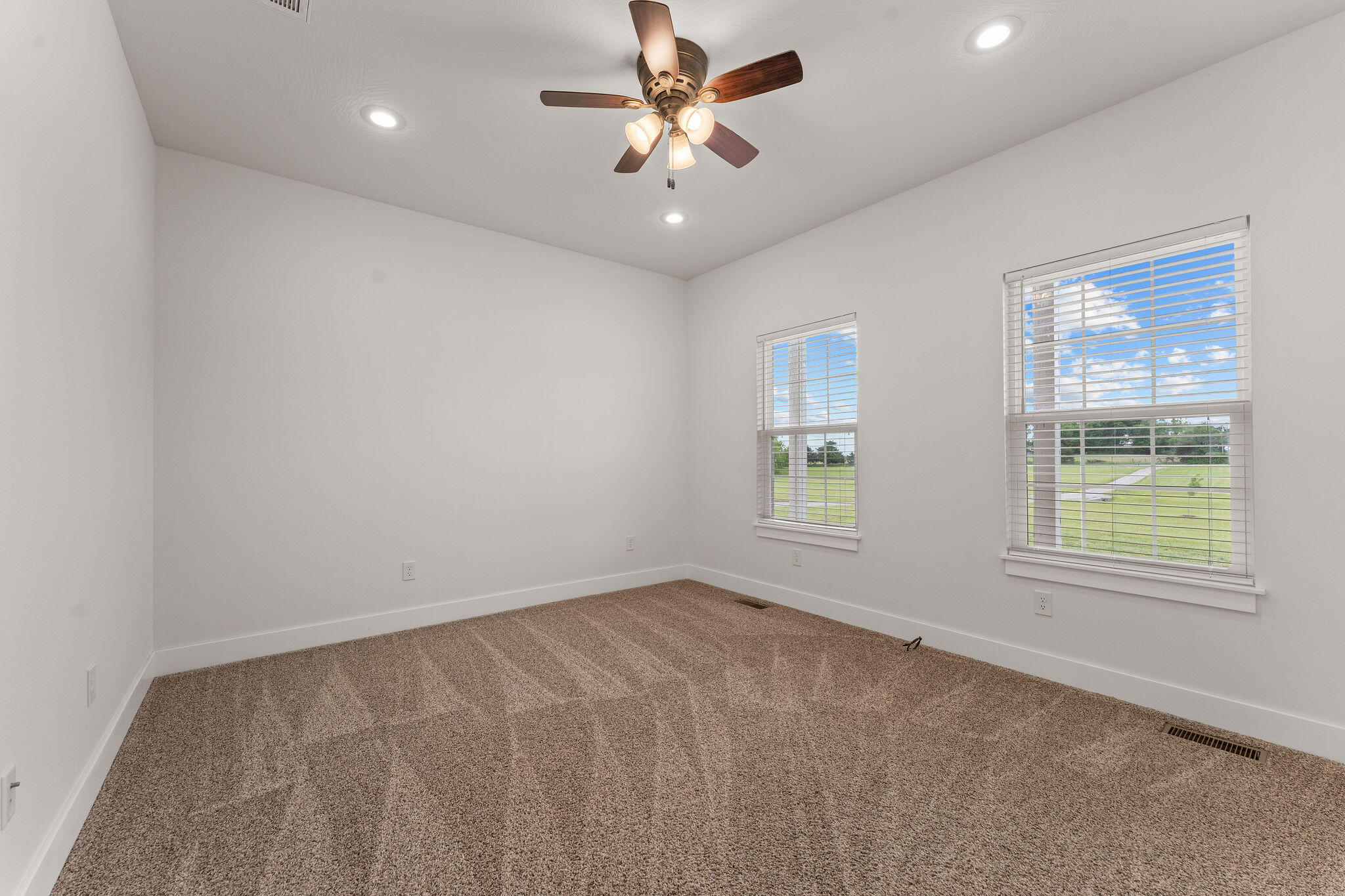615 Terrill Road Property Photo 32