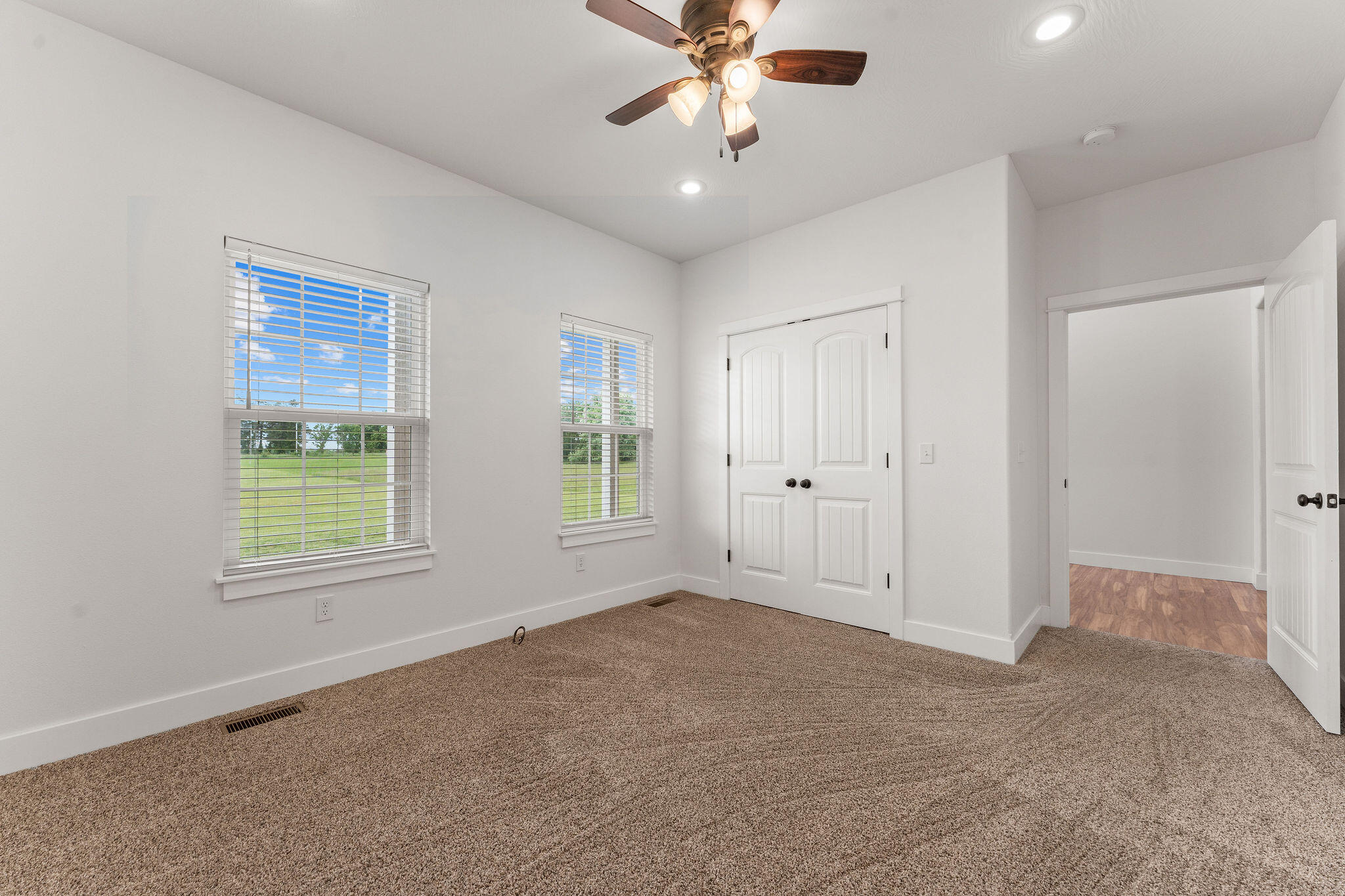 615 Terrill Road Property Photo 33