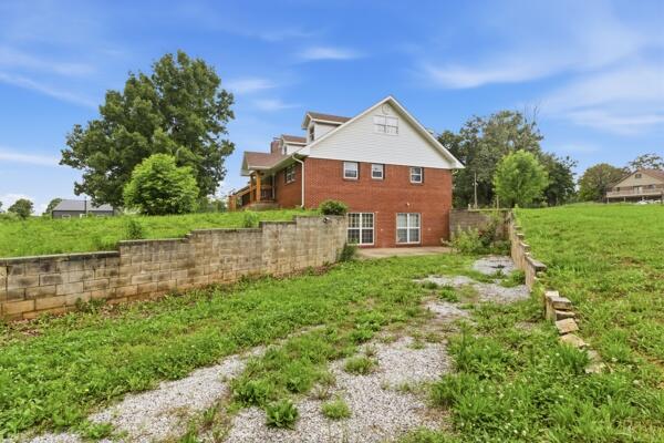 9426 Business 60 Property Photo 6