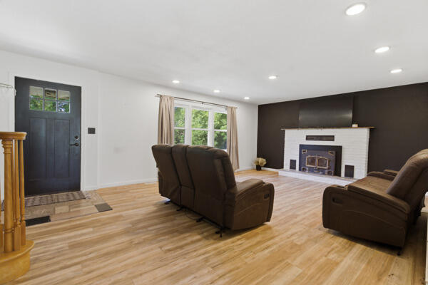 9426 Business 60 Property Photo 20