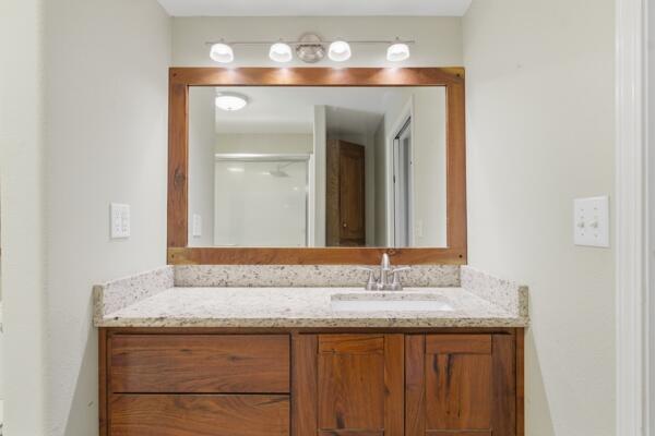 9426 Business 60 Property Photo 35