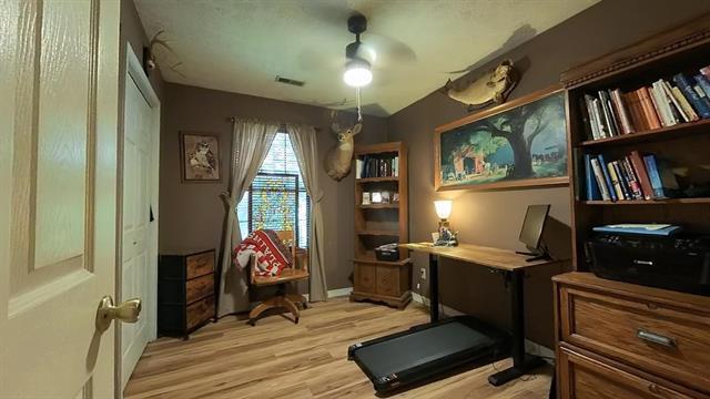 5515 Private Road 1200 Property Photo 35