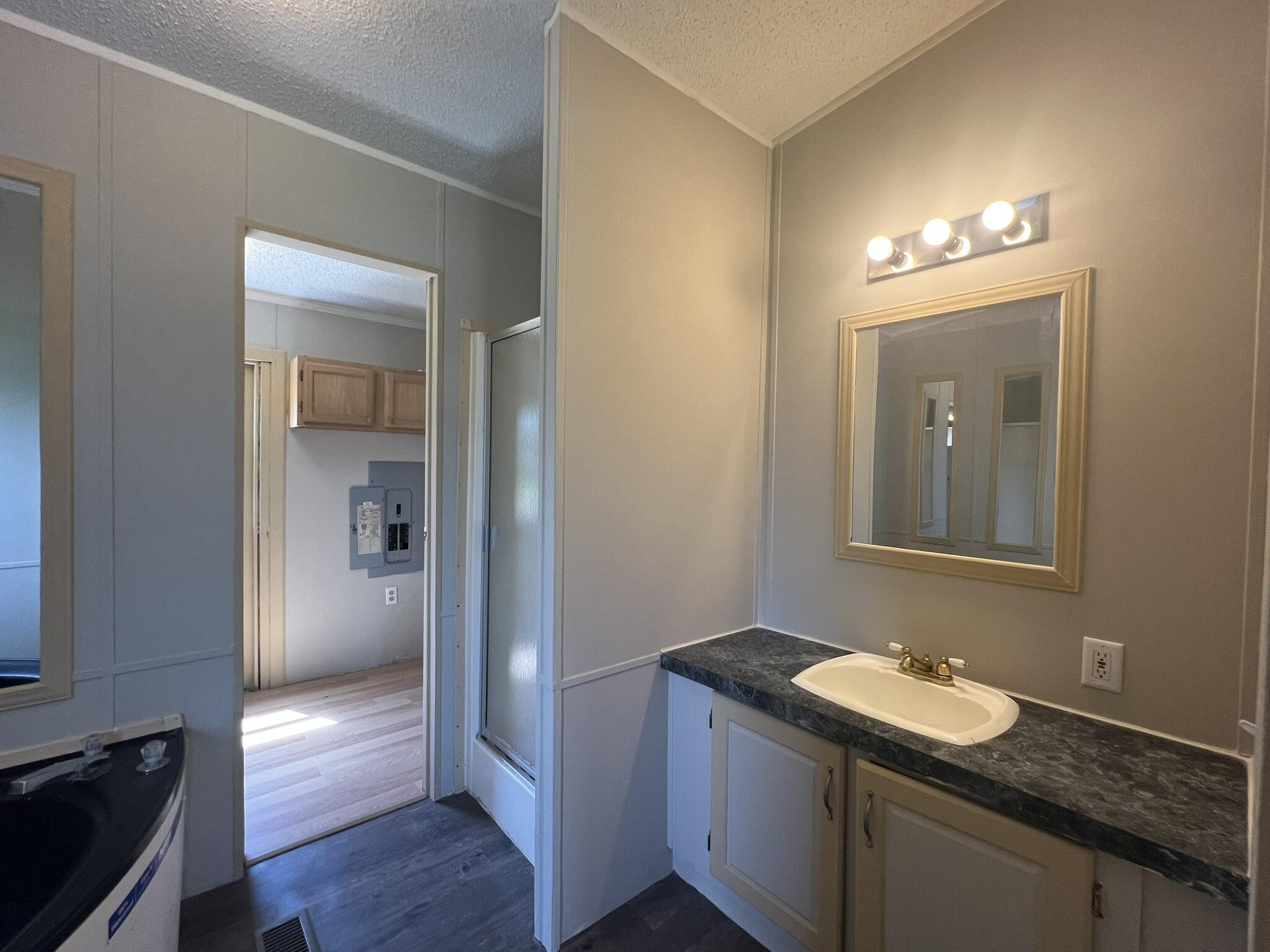 2149 King Road Property Photo 20