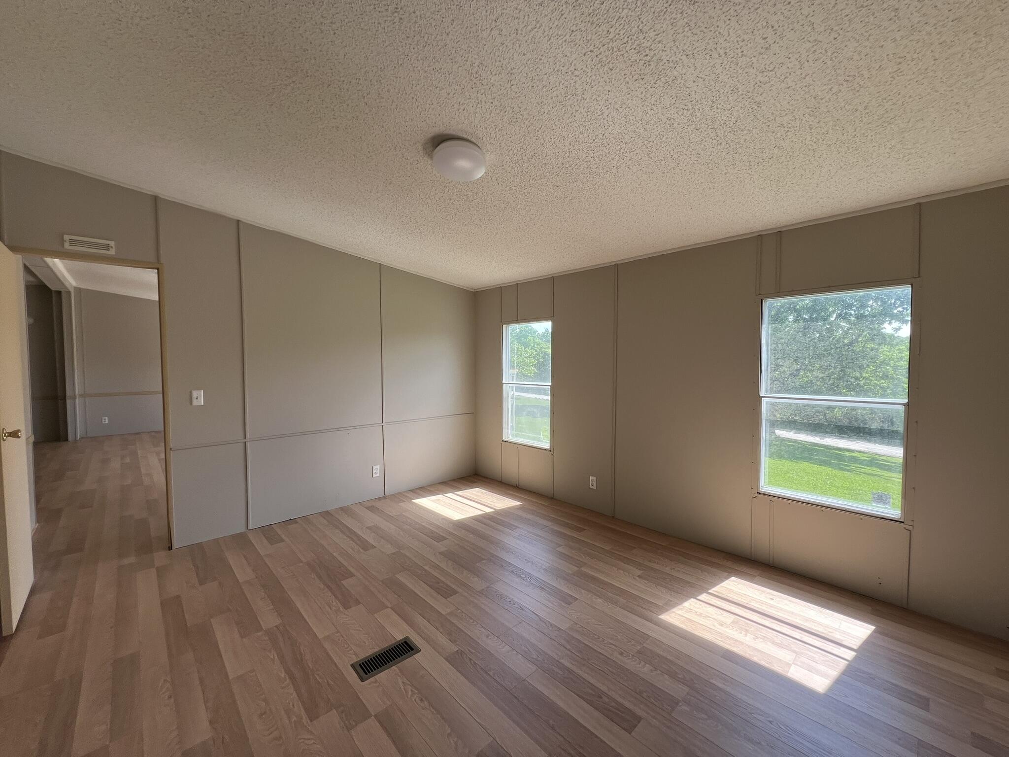 2149 King Road Property Photo 22