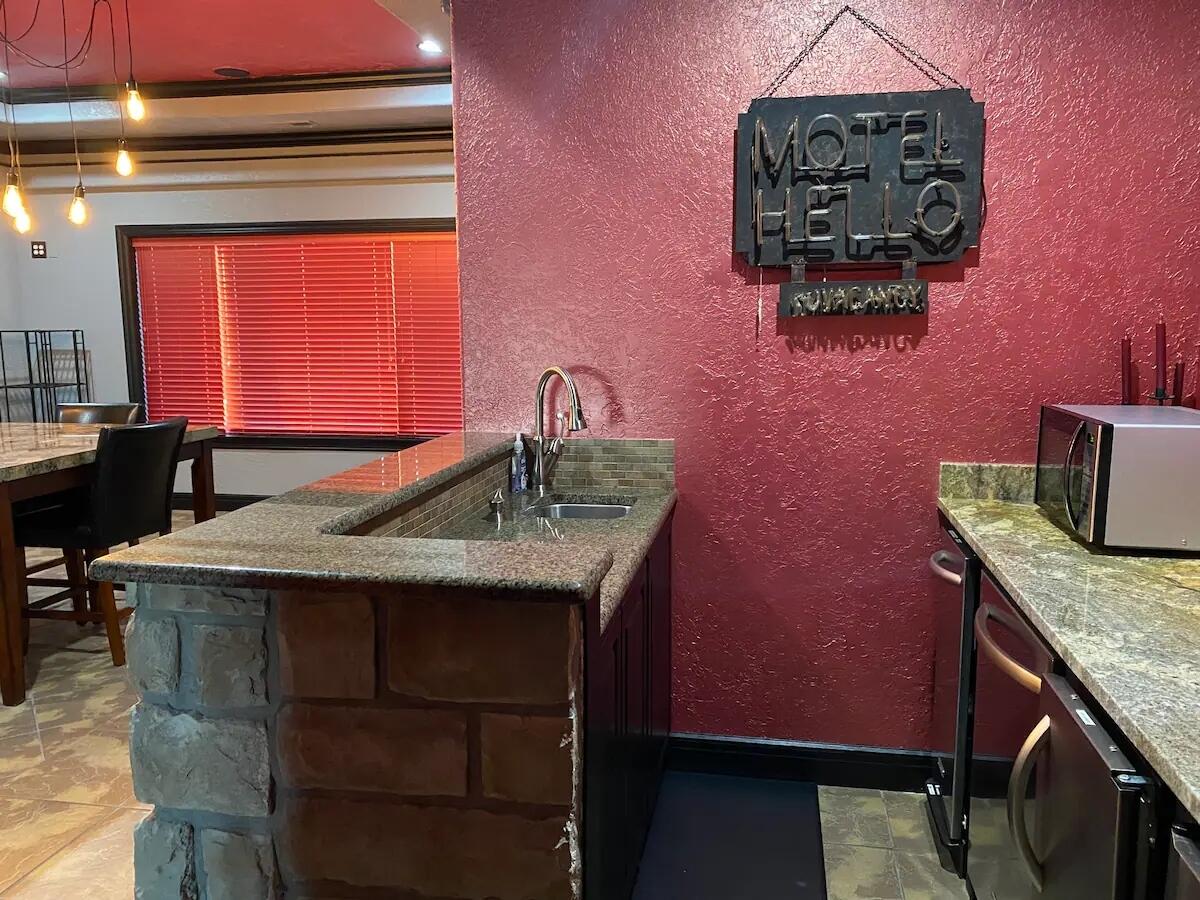 48 King Circle Property Photo 31