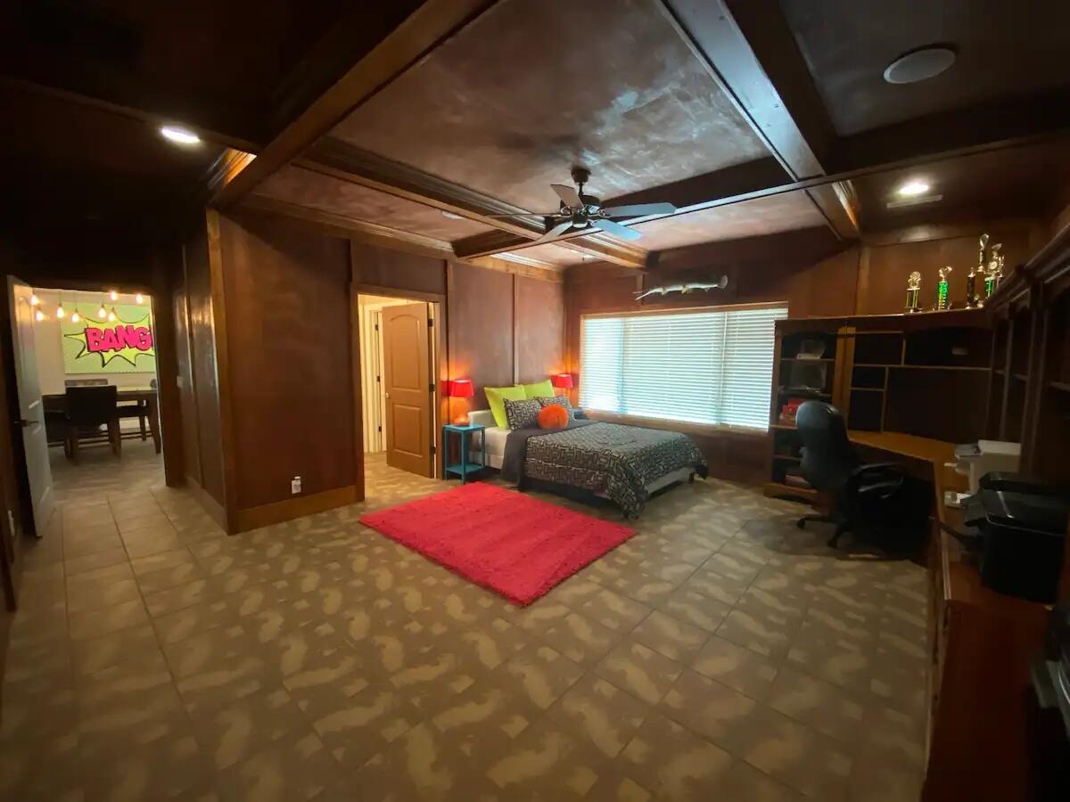 48 King Circle Property Photo 34