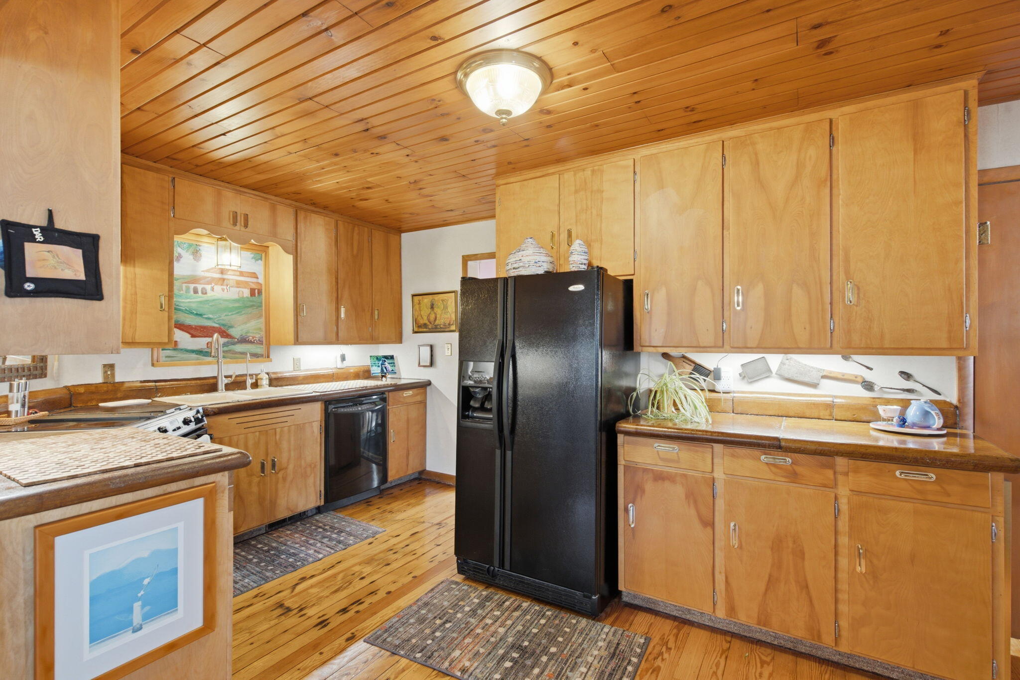 305 South 6th Avenue Property Photo 12
