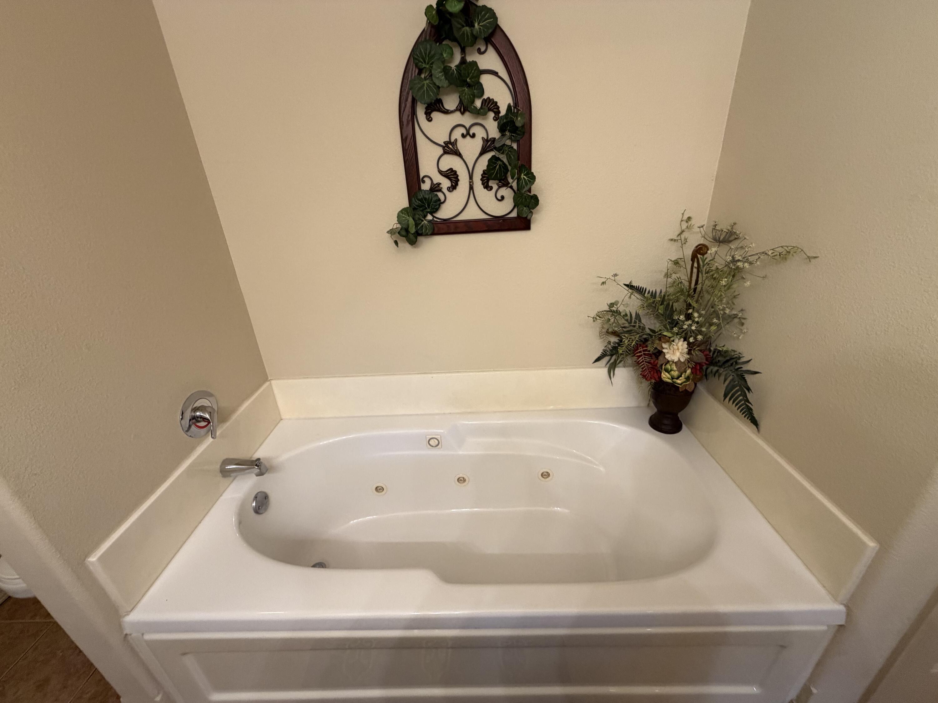 1241 Golf Drive 1 Property Photo 22