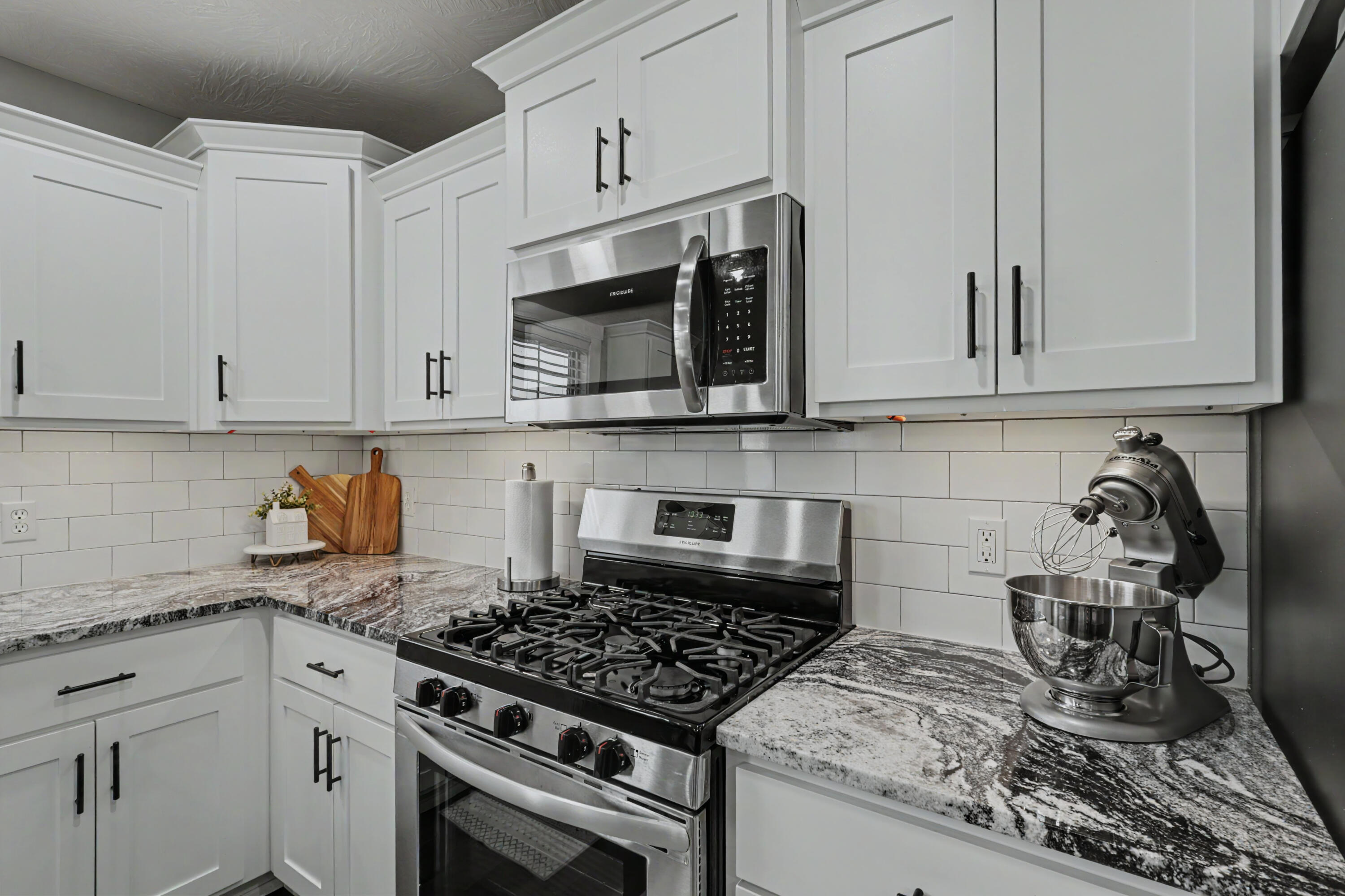 4223 Tuscany Circle Property Photo 10