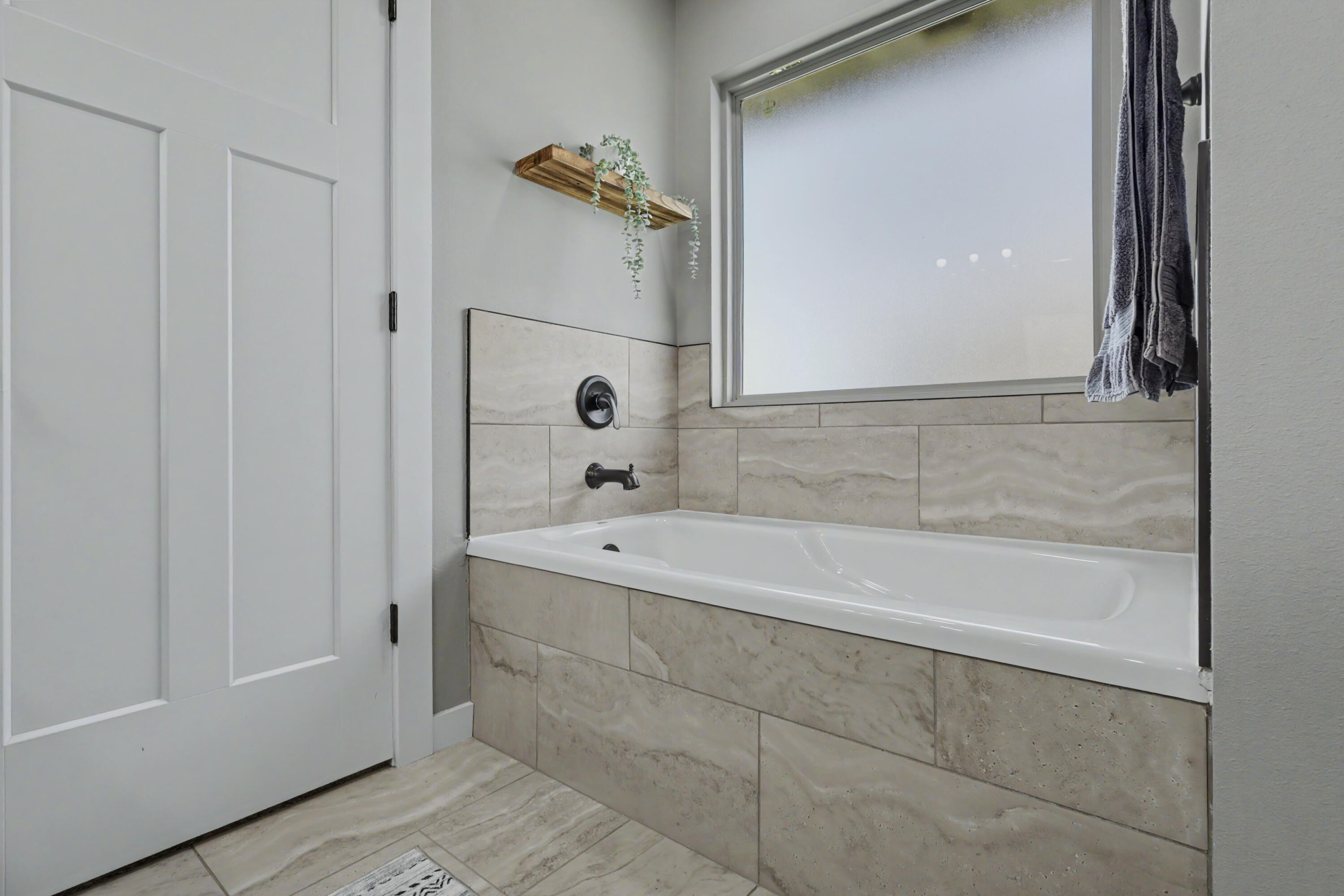 4223 Tuscany Circle Property Photo 18