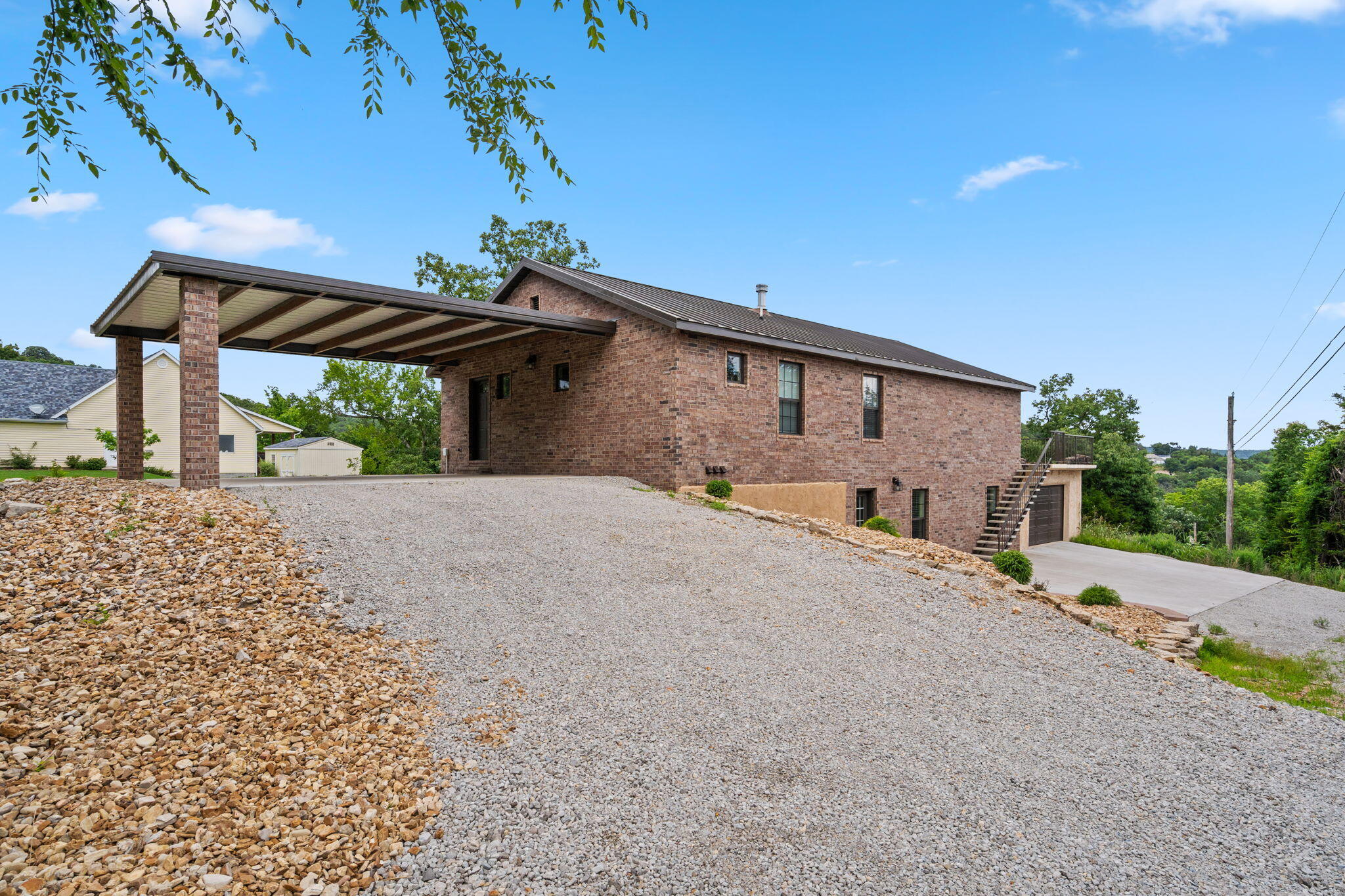 570 Indian Valley Road Property Photo 2