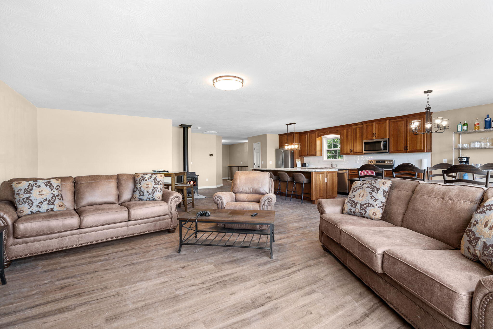 570 Indian Valley Road Property Photo 19