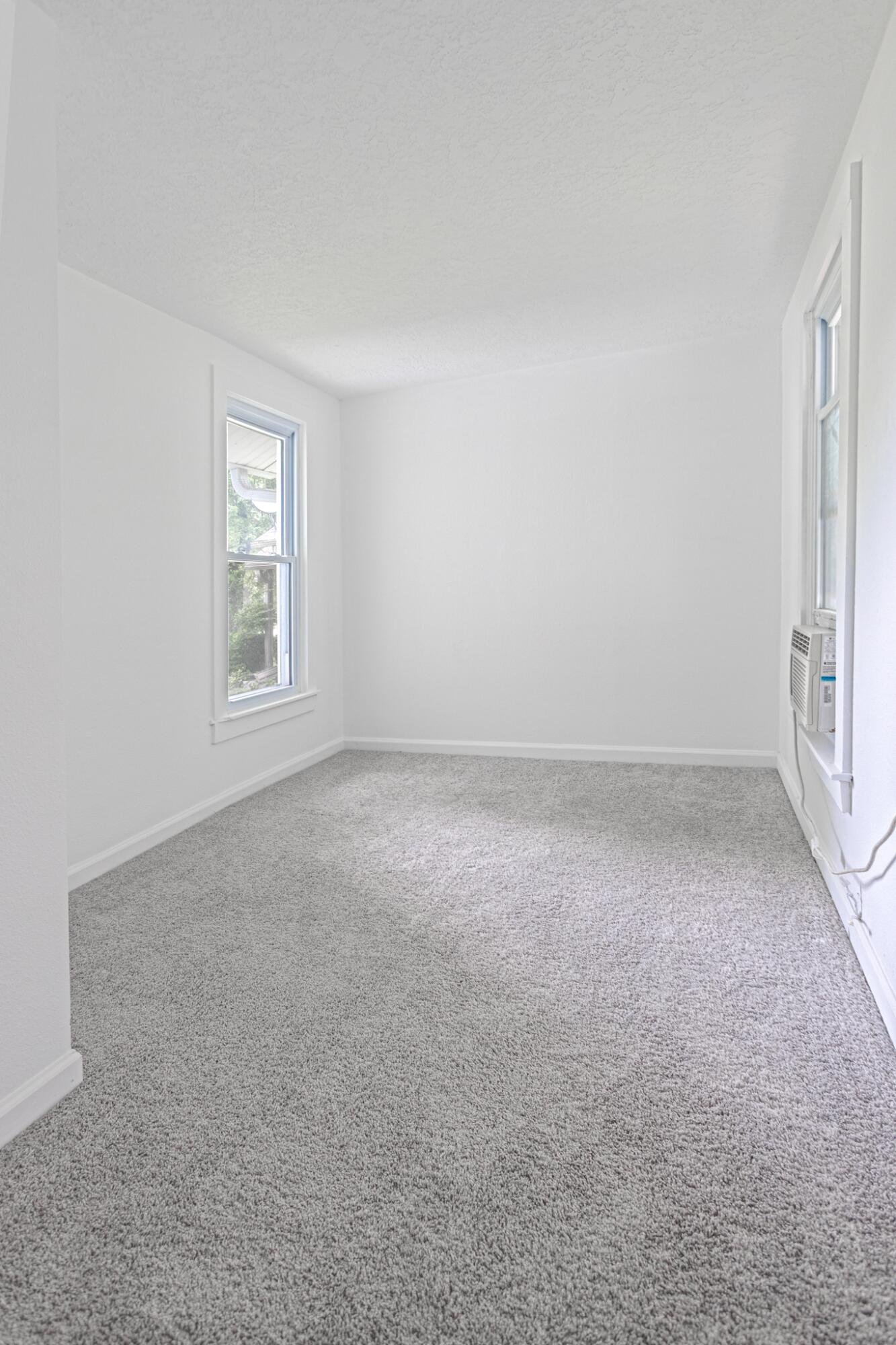 205 West 5th Street Property Photo 6