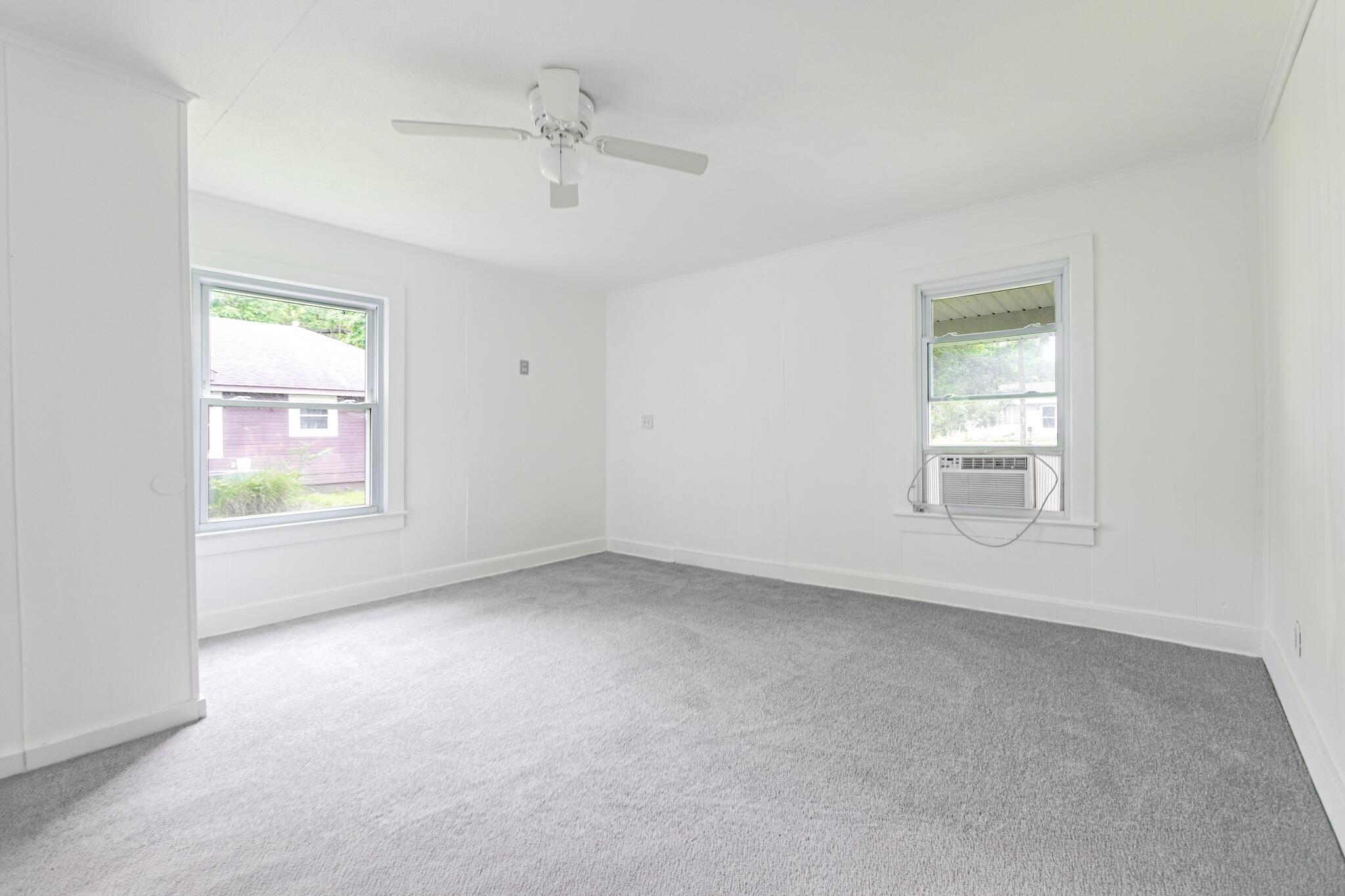 205 West 5th Street Property Photo 14