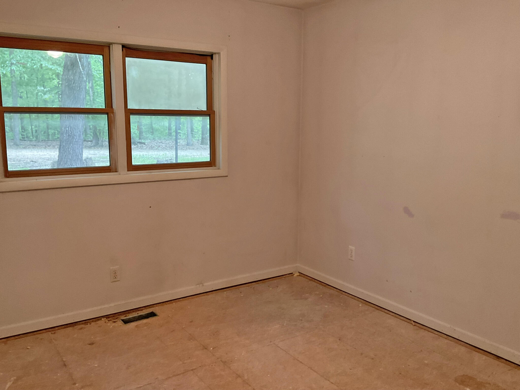 98 Fine Drive Property Photo 10